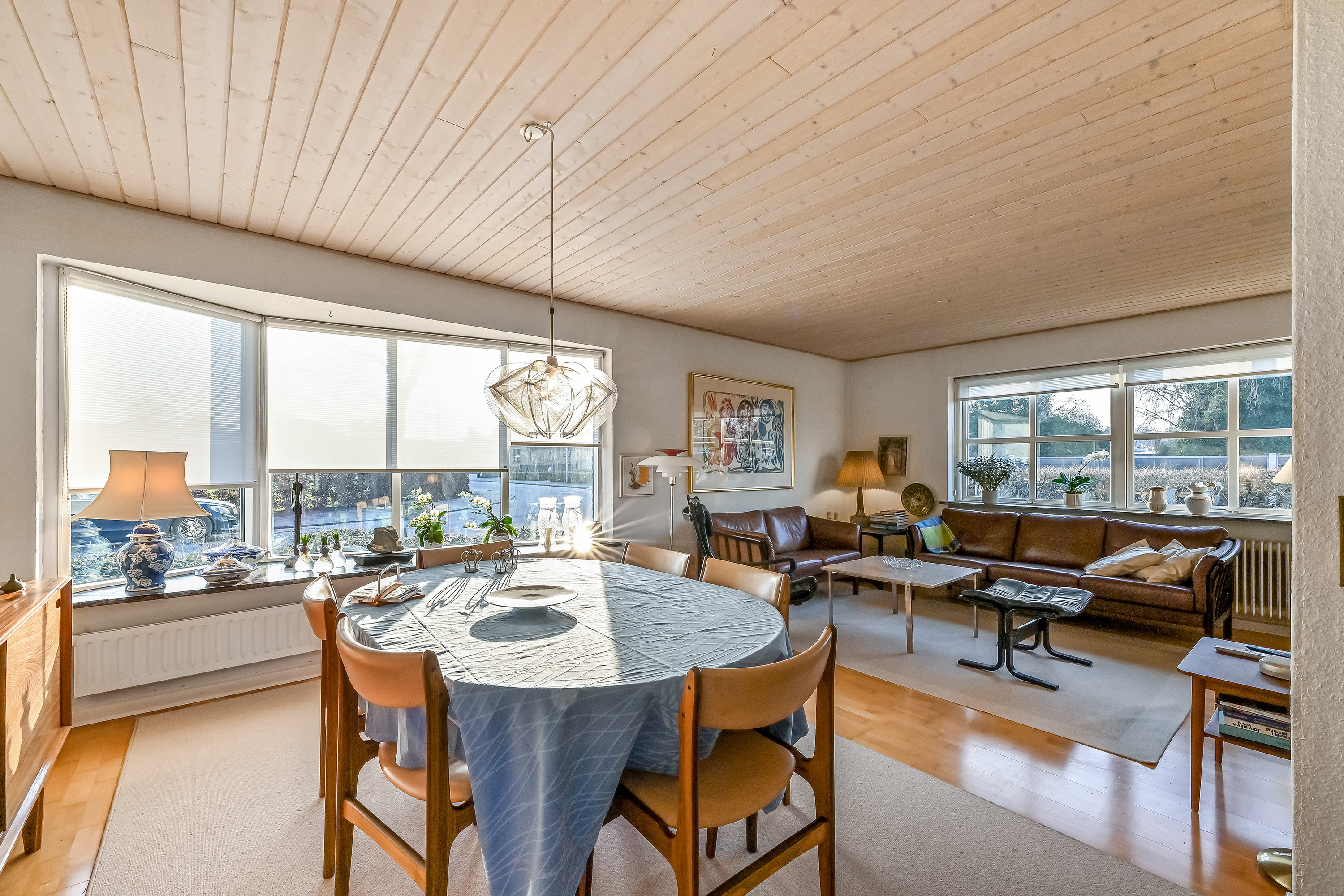 Fremhævet stue billede i fuldskærmstilstand. Billede af Anemonevej 19, 7400 Herning