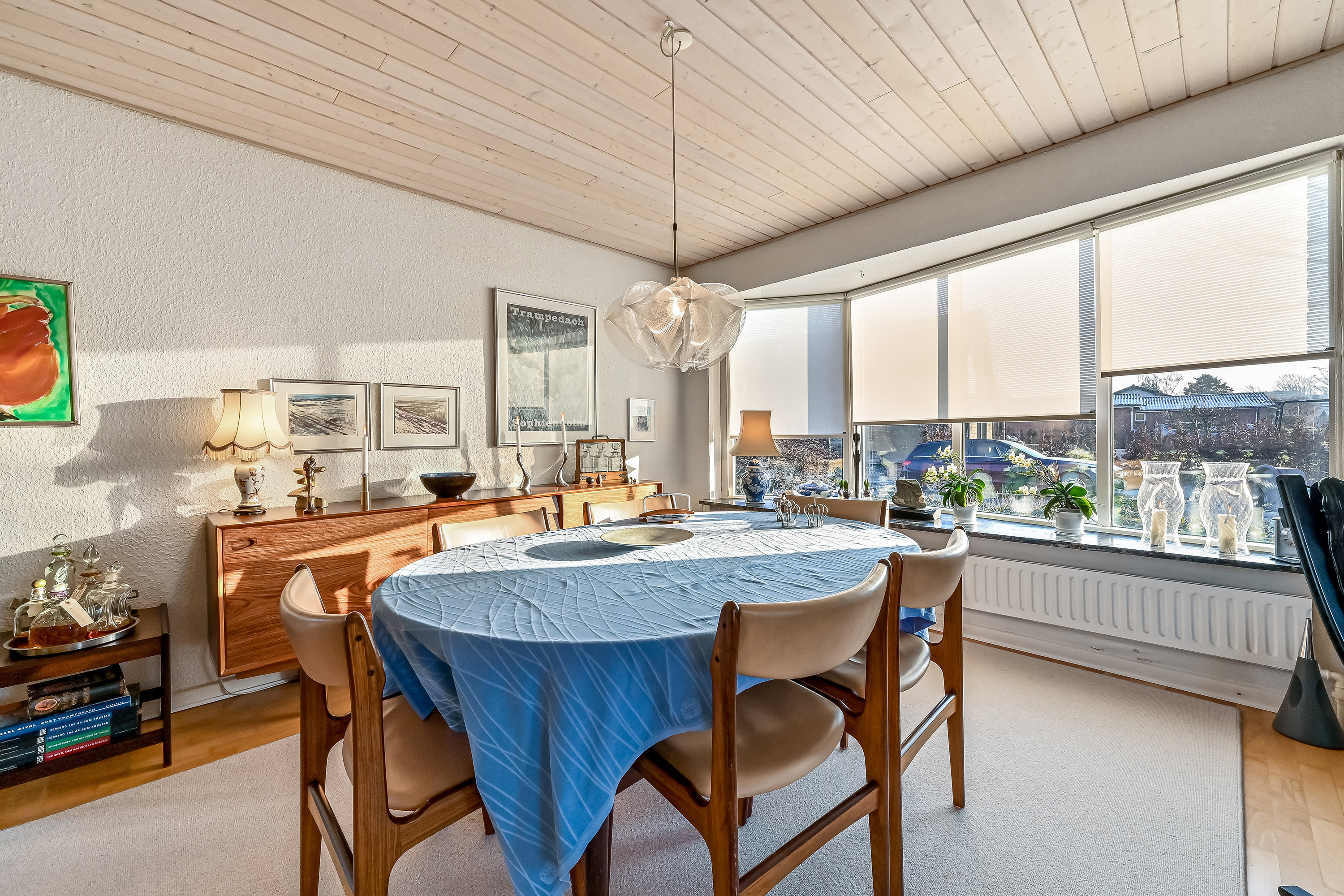 Fremhævet stue billede i fuldskærmstilstand. Billede af Anemonevej 19, 7400 Herning