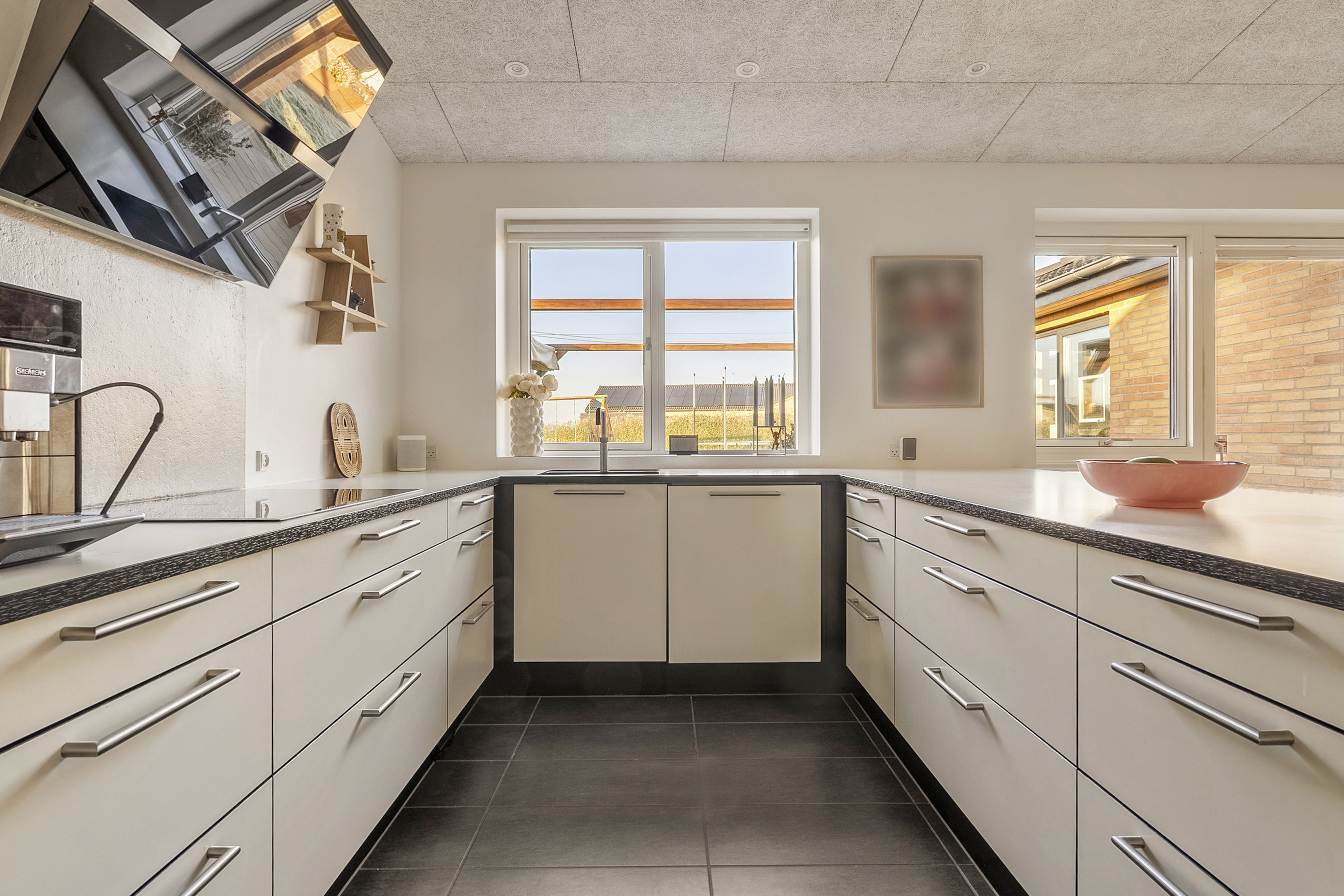 Fremhævet køkken billede i fuldskærmstilstand. Billede af Gyvelhøj 18, 8700 Horsens