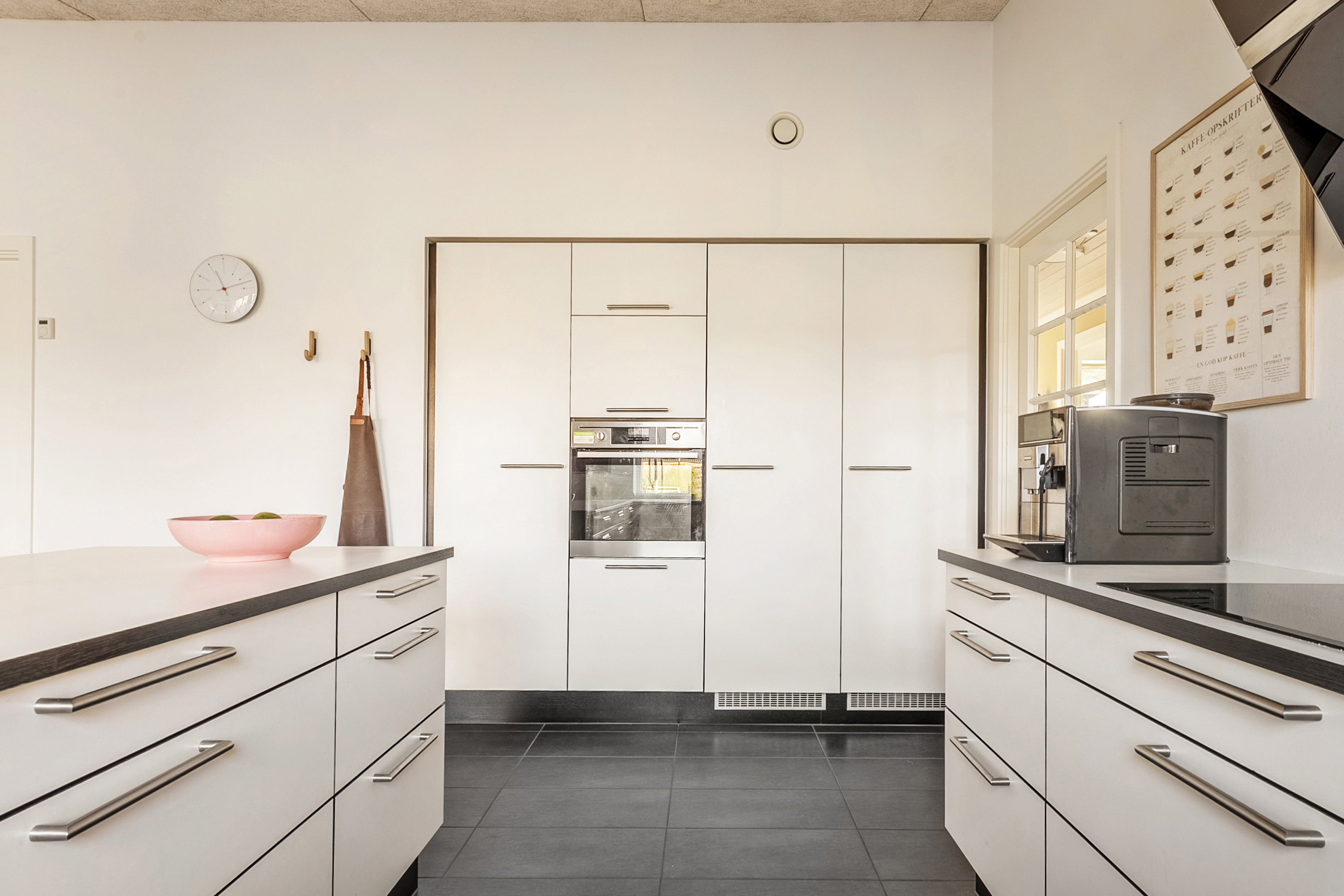 Fremhævet køkken billede i fuldskærmstilstand. Billede af Gyvelhøj 18, 8700 Horsens