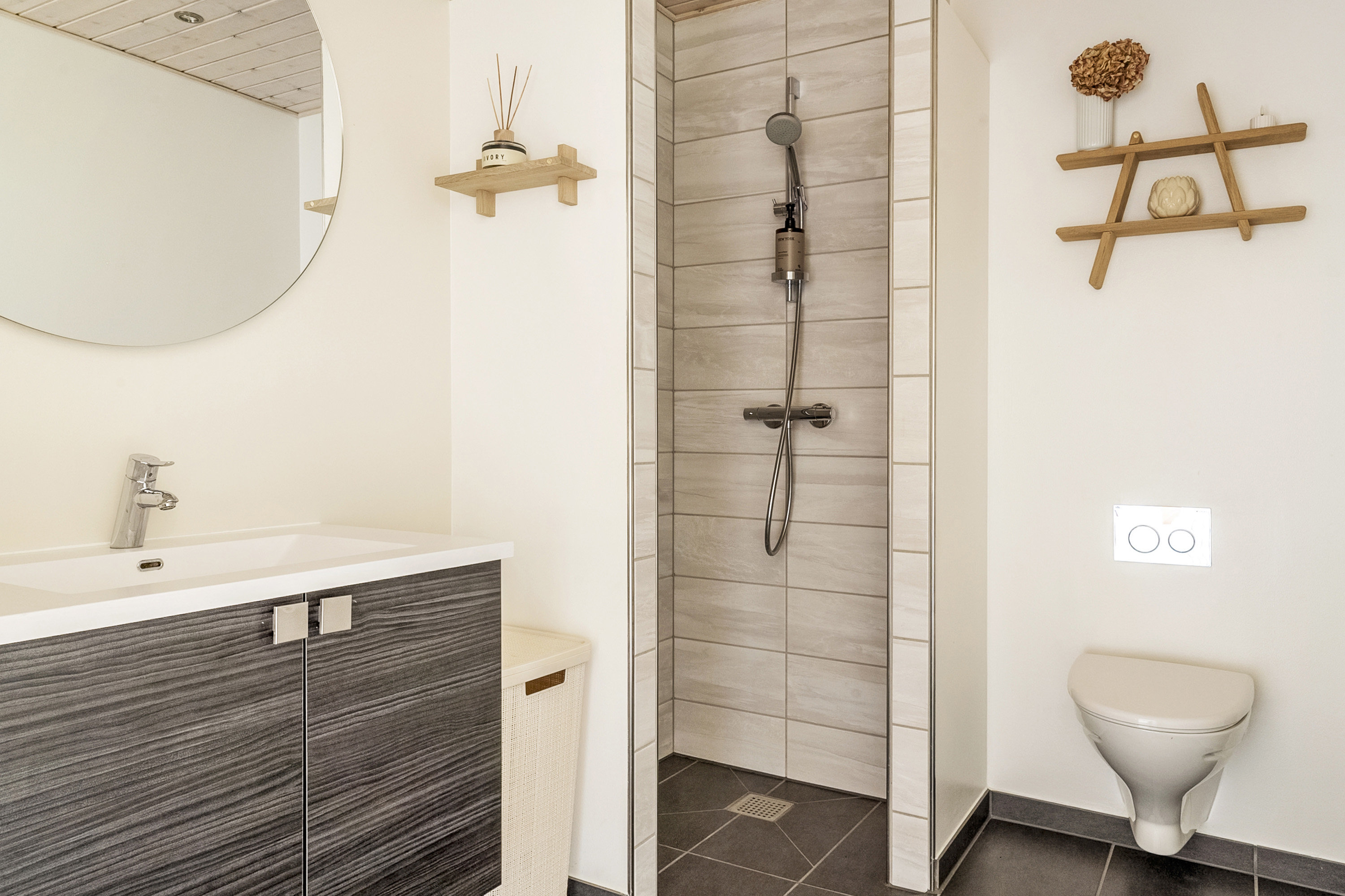 Fremhævet badeværelse billede i fuldskærmstilstand. Billede af Gyvelhøj 18, 8700 Horsens