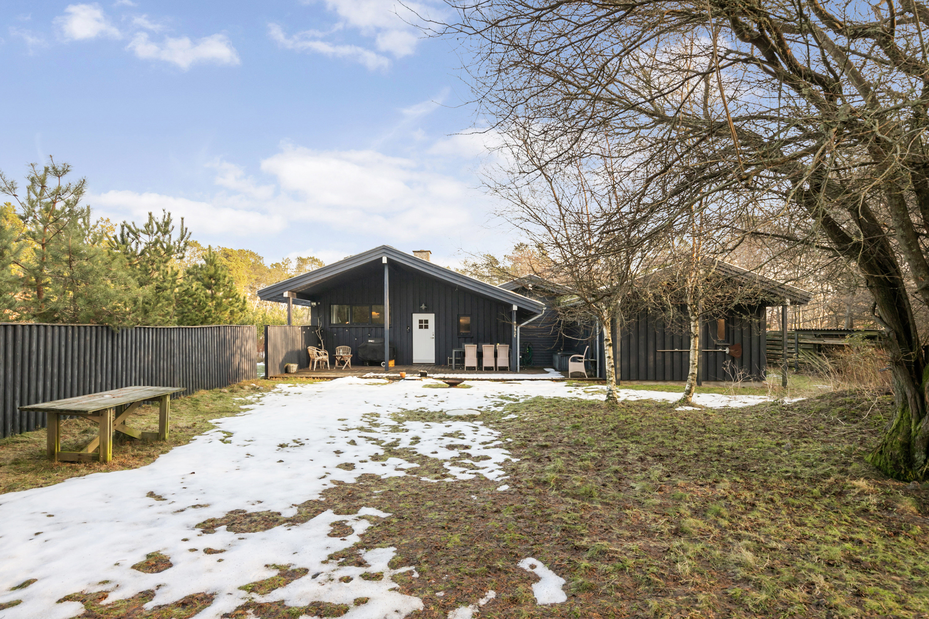 Fremhævet facade billede i fuldskærmstilstand. Billede af Skorr-Karensvej 3, Rødhus, 9490 Pandrup