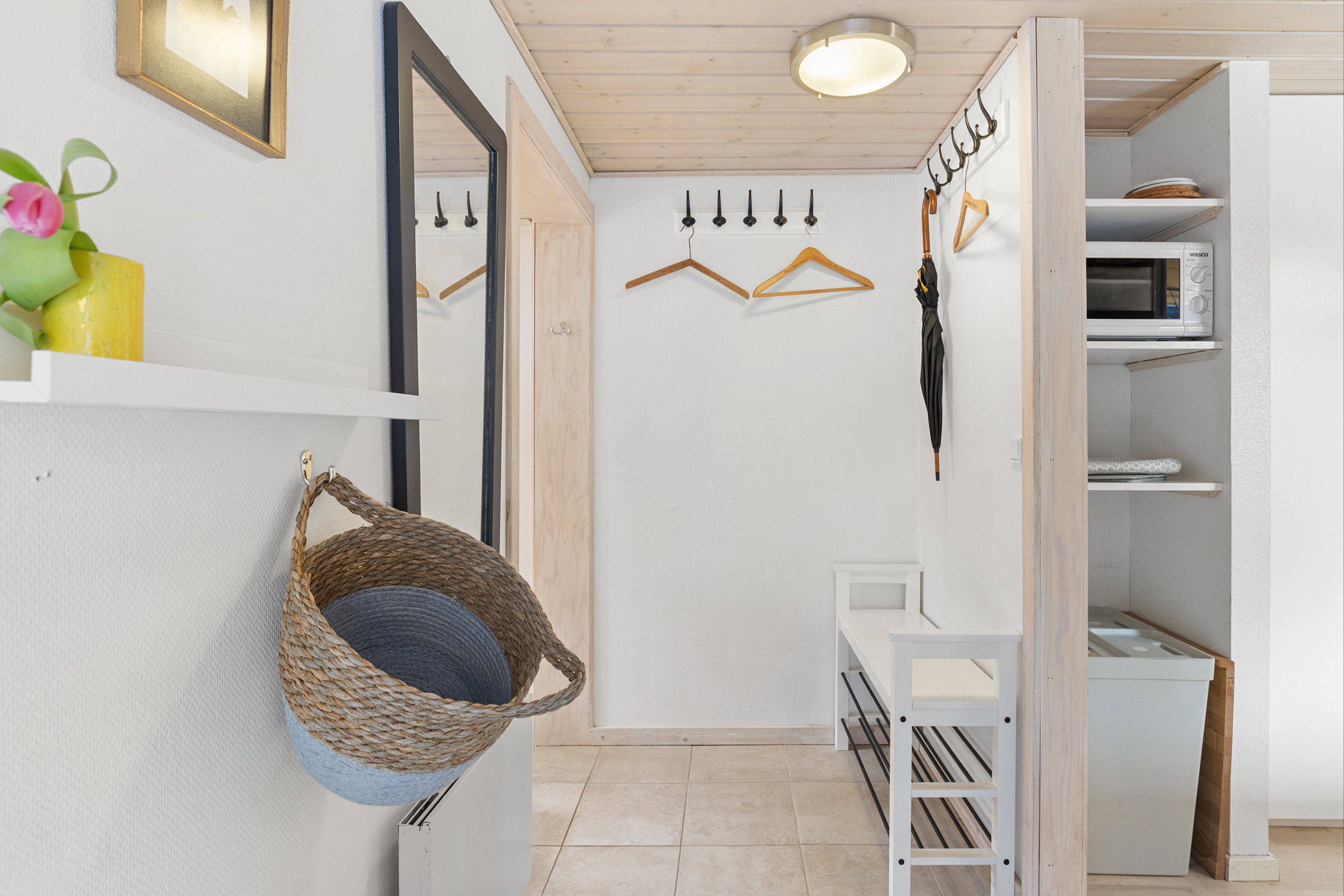 Fremhævet gang billede i fuldskærmstilstand. Billede af Skorr-Karensvej 3, Rødhus, 9490 Pandrup