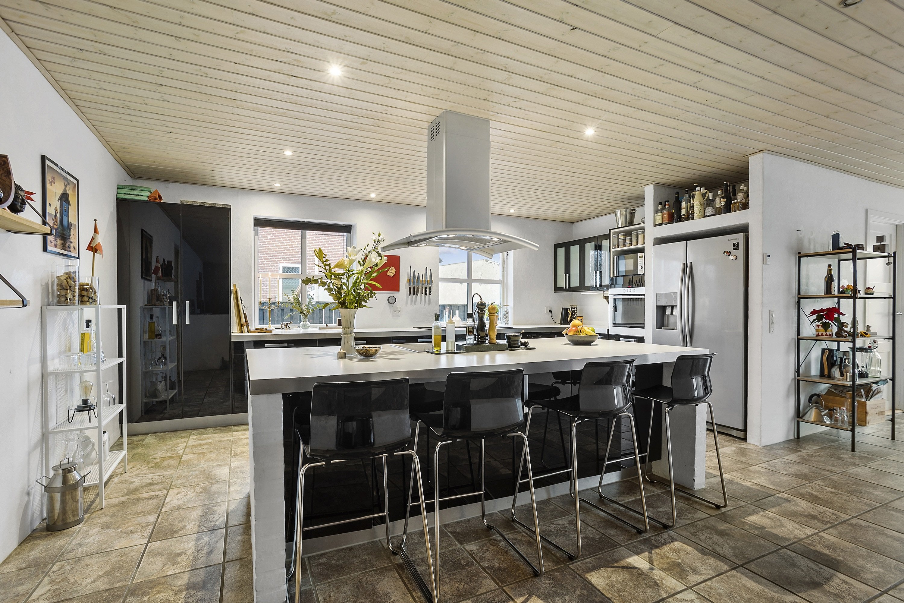 Fremhævet køkken billede i fuldskærmstilstand. Billede af Muhlesvej 13, 9800 Hjørring