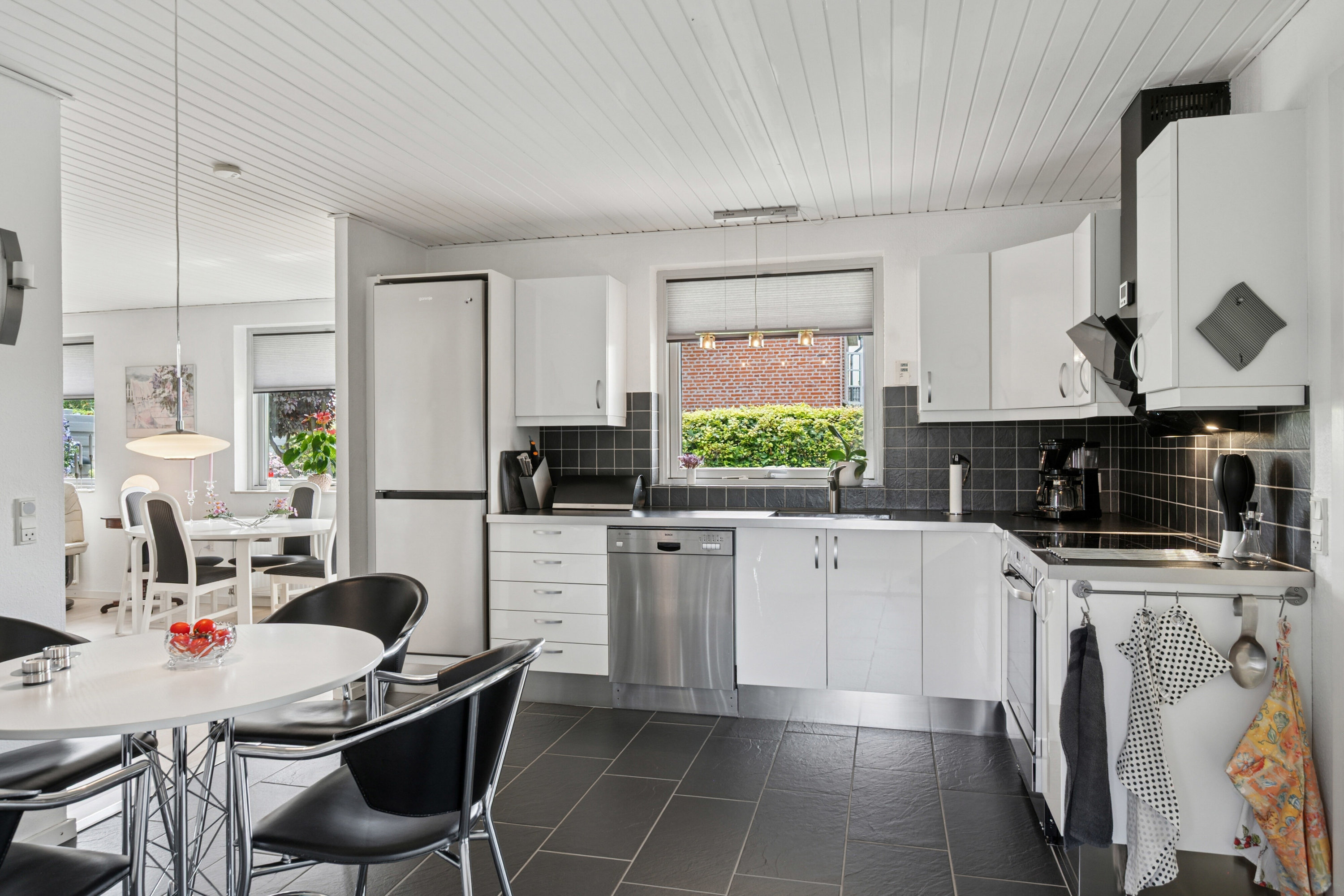 Fremhævet køkken billede i fuldskærmstilstand. Billede af Løgumvej 23B, 2610 Rødovre