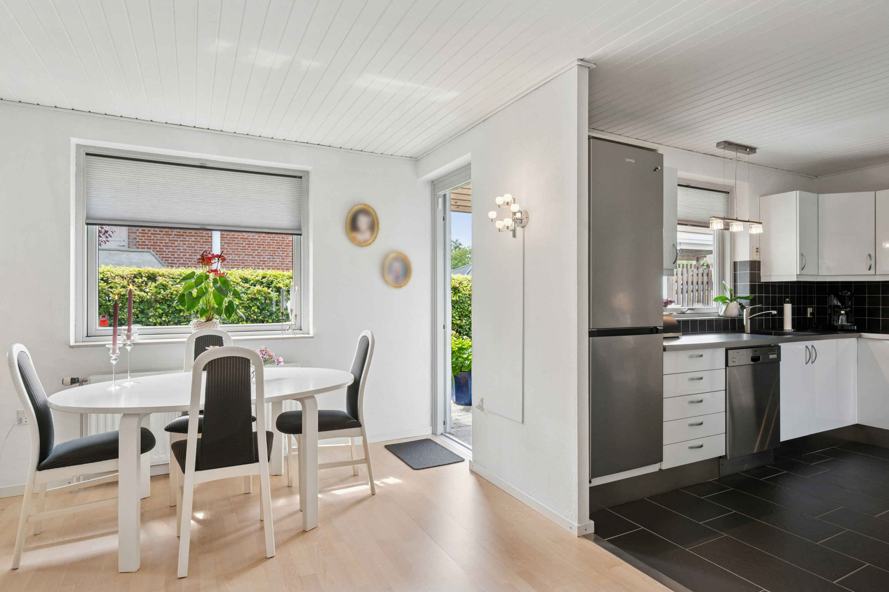 Fremhævet spiseplads billede i fuldskærmstilstand. Billede af Løgumvej 23B, 2610 Rødovre