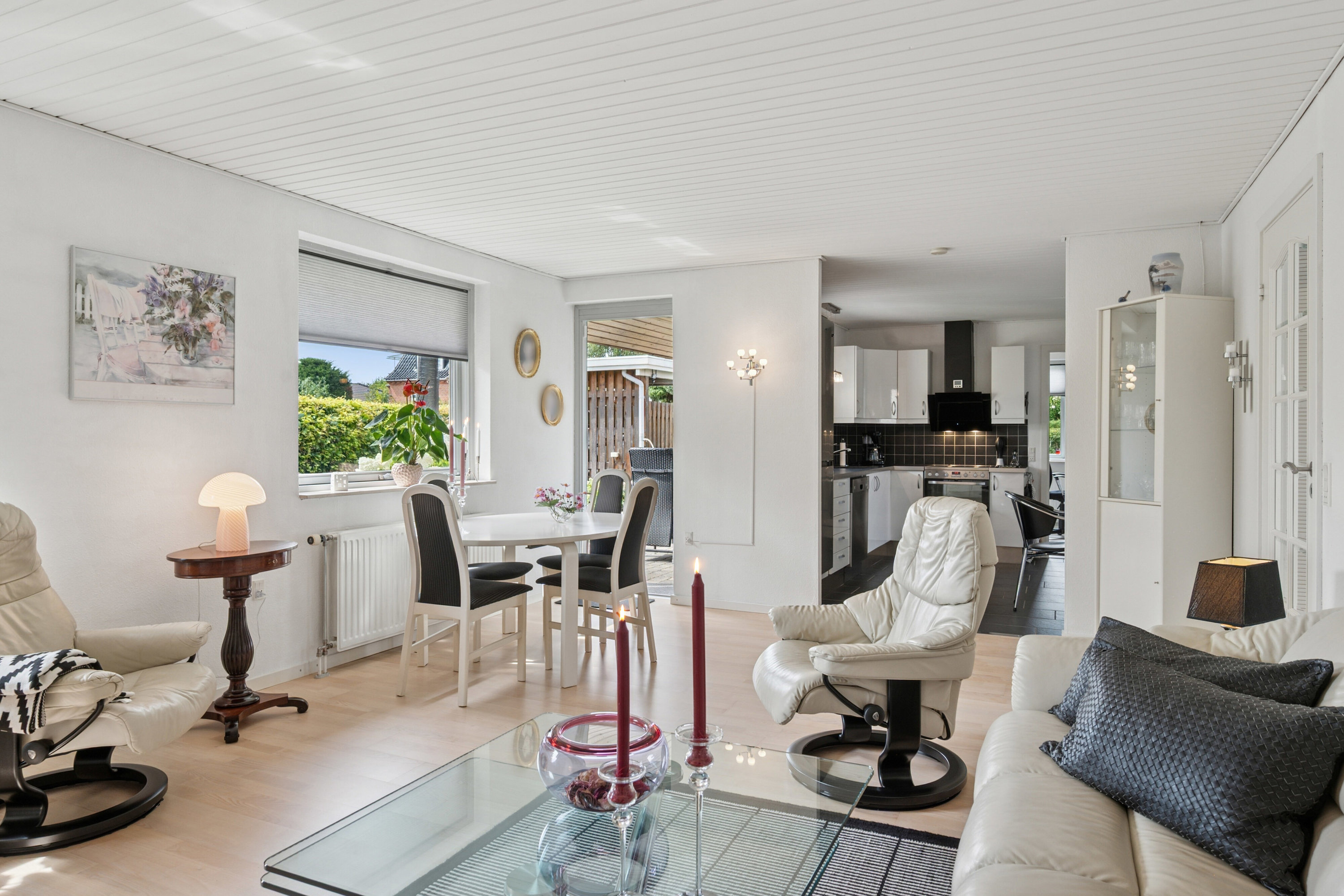 Miniaturebillede 2: stue. Billede af Løgumvej 23B, 2610 Rødovre