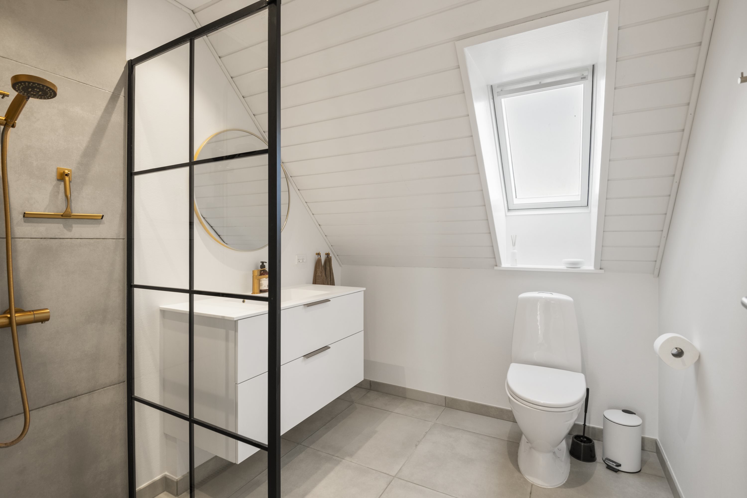 Fremhævet  billede i fuldskærmstilstand. Billede af Bøgevænget 2A, 7400 Herning