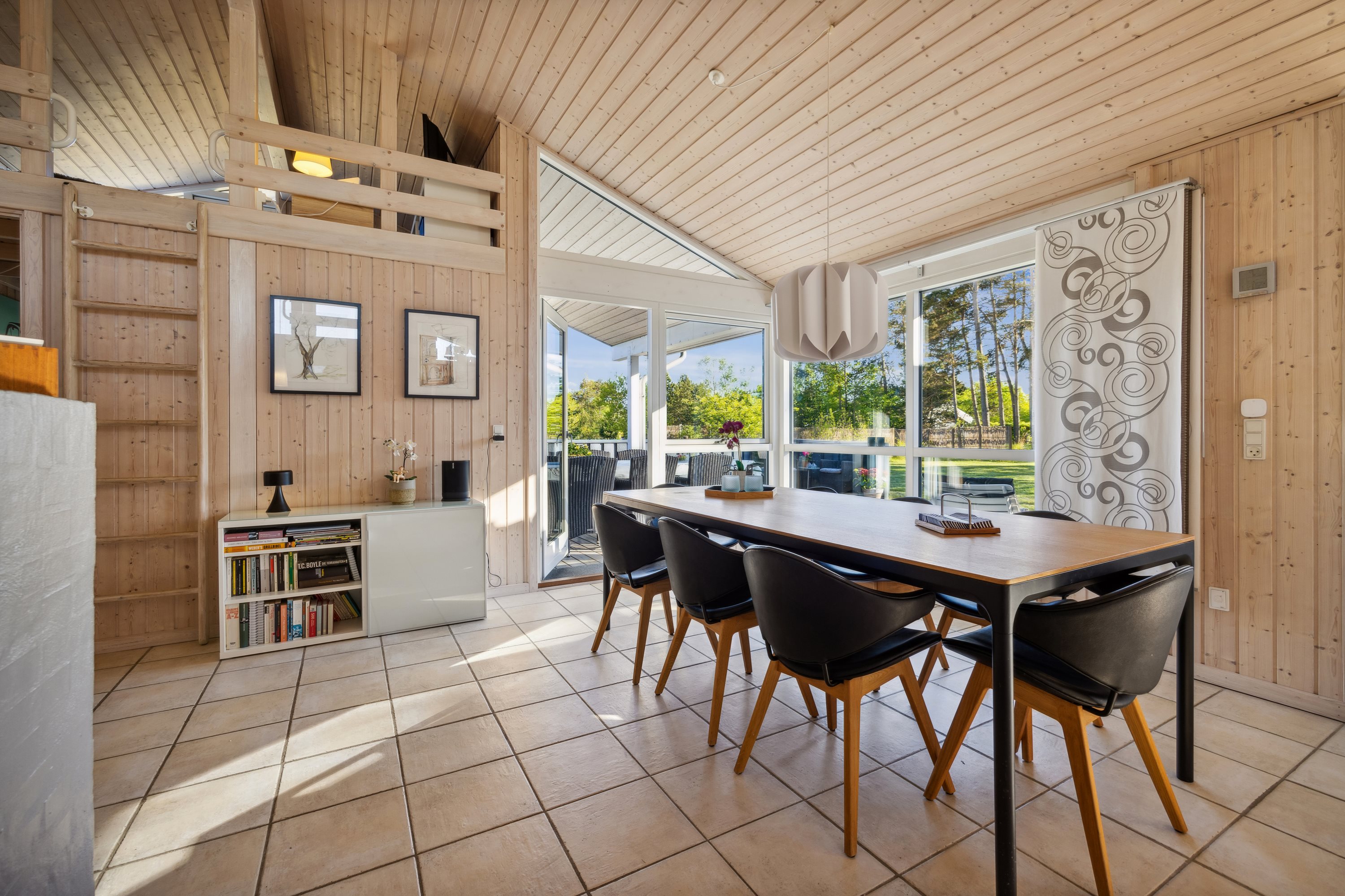 Miniaturebillede 1: alrum. Billede af Merkurvej 15, 9370 Hals