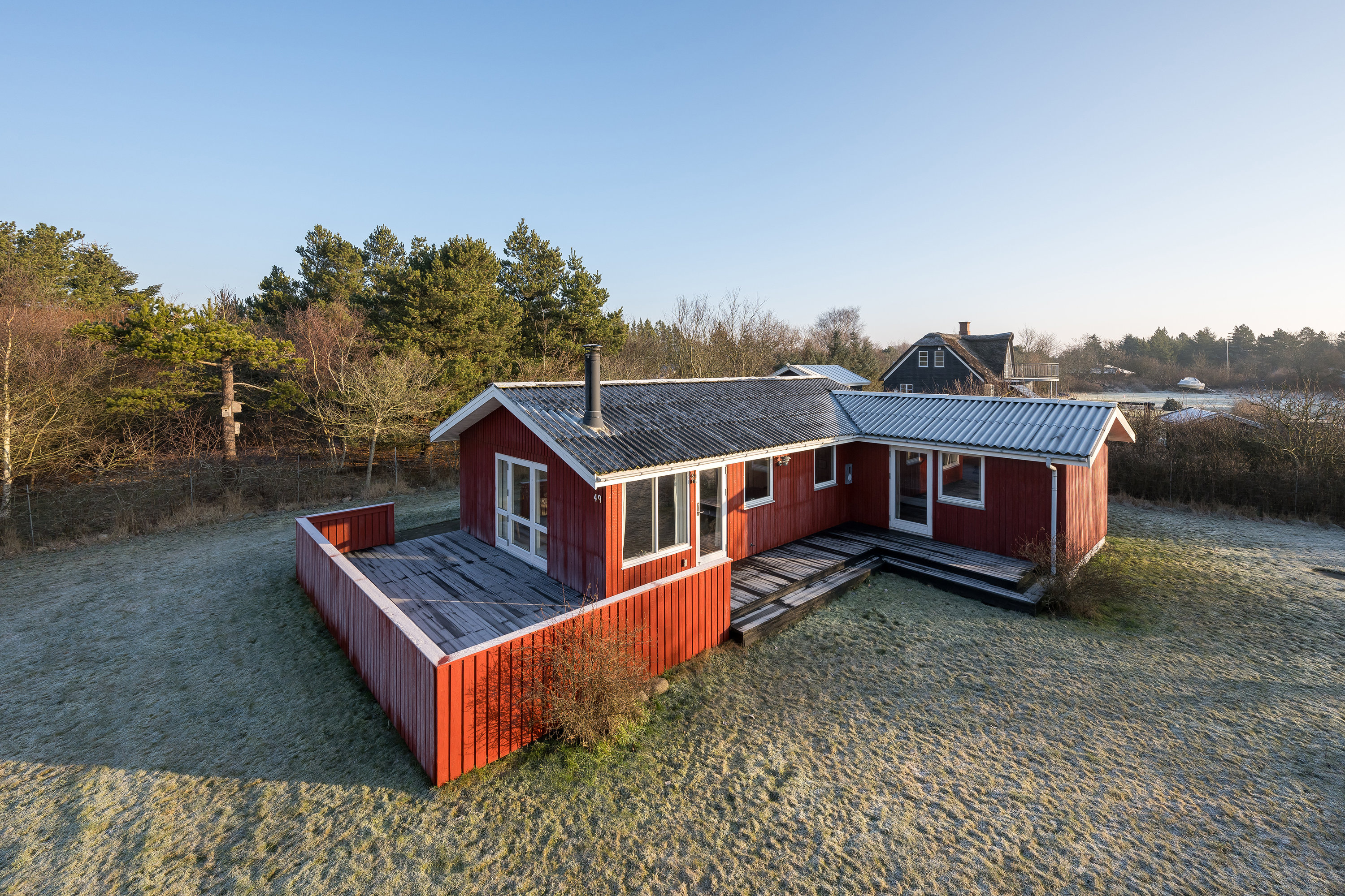 Fremhævet facade billede i fuldskærmstilstand. Billede af Sivvænget 49, Stauning, 6900 Skjern