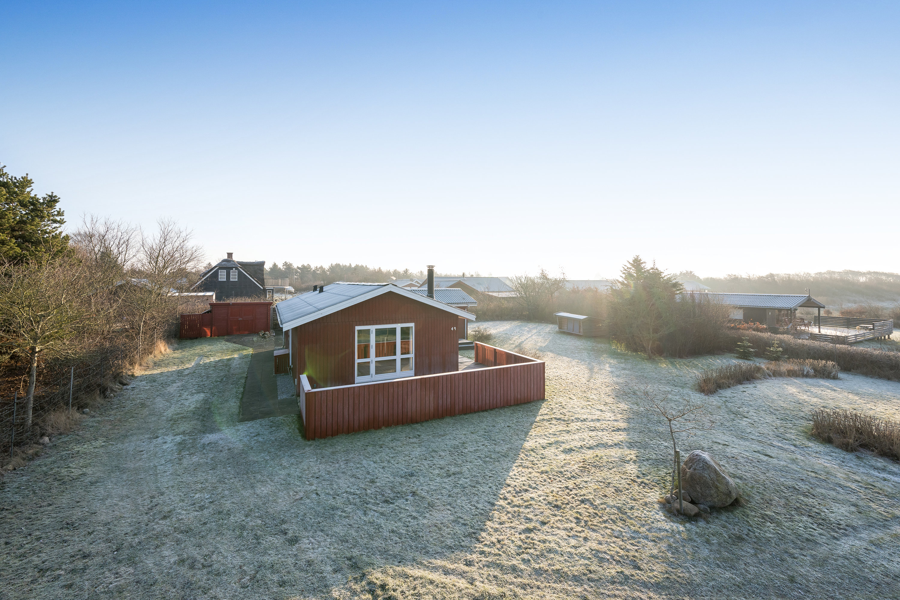 Fremhævet facade billede i fuldskærmstilstand. Billede af Sivvænget 49, Stauning, 6900 Skjern
