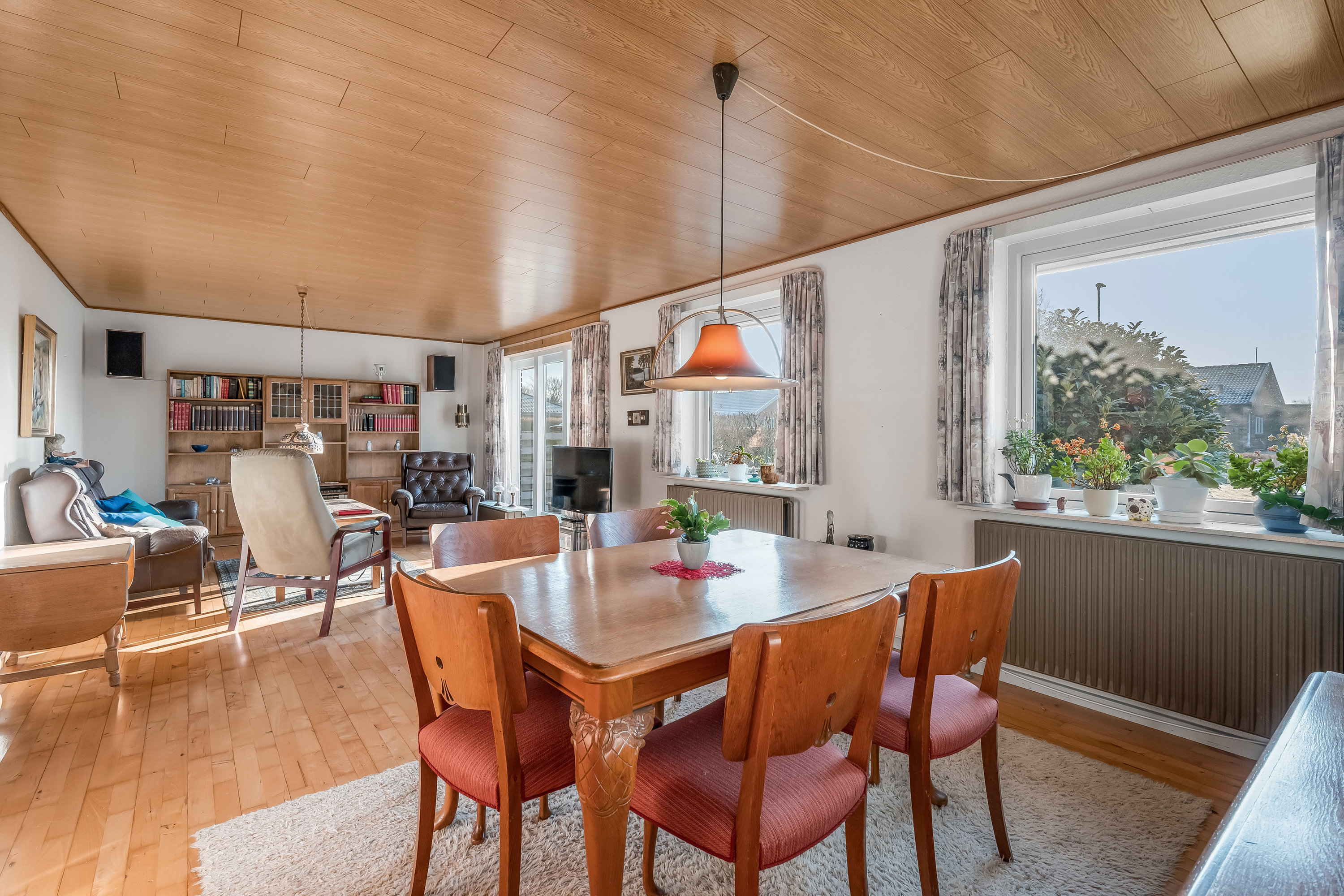 Fremhævet stue billede i fuldskærmstilstand. Billede af Rønnevænget 4, 6870 Ølgod