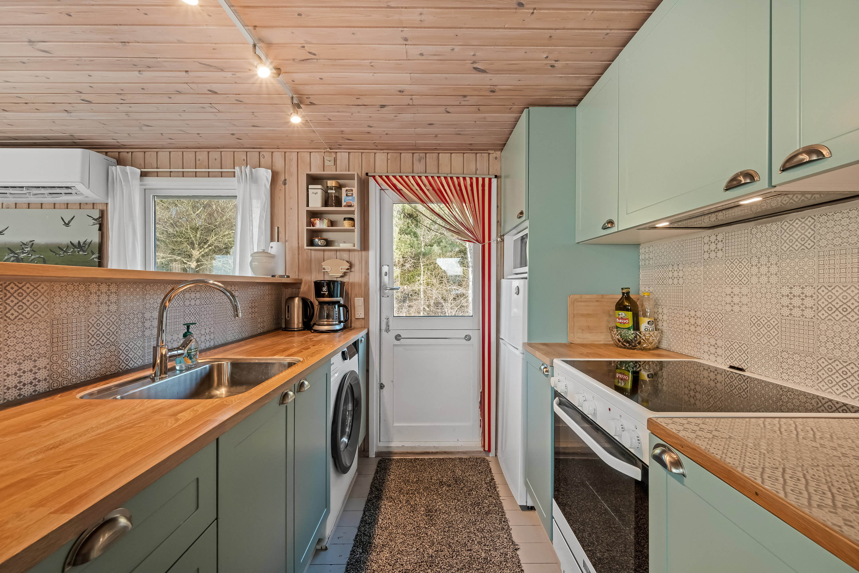 Fremhævet køkken billede i fuldskærmstilstand. Billede af Sivvænget 49, Stauning, 6900 Skjern