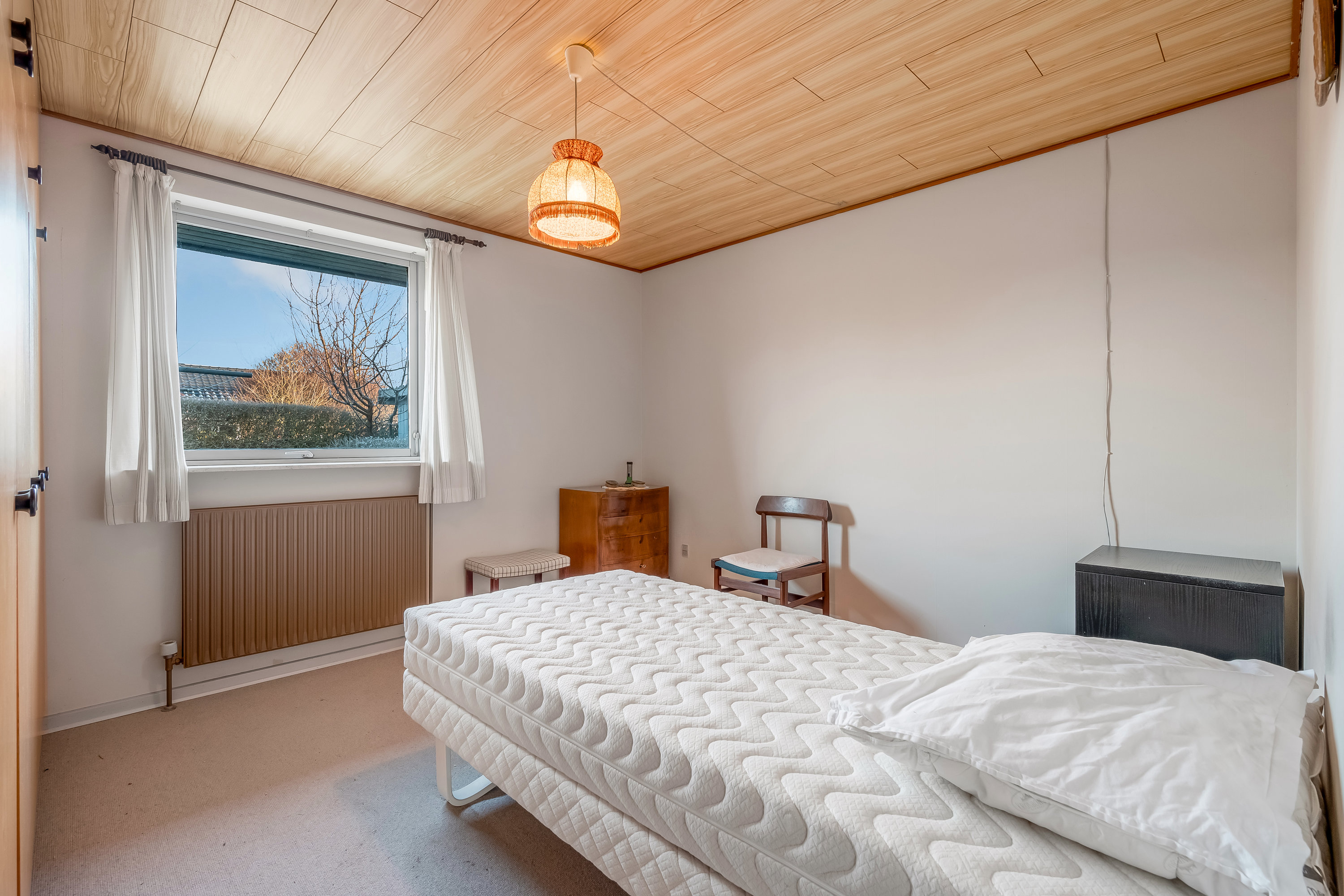 Fremhævet soveværelse billede i fuldskærmstilstand. Billede af Rønnevænget 4, 6870 Ølgod