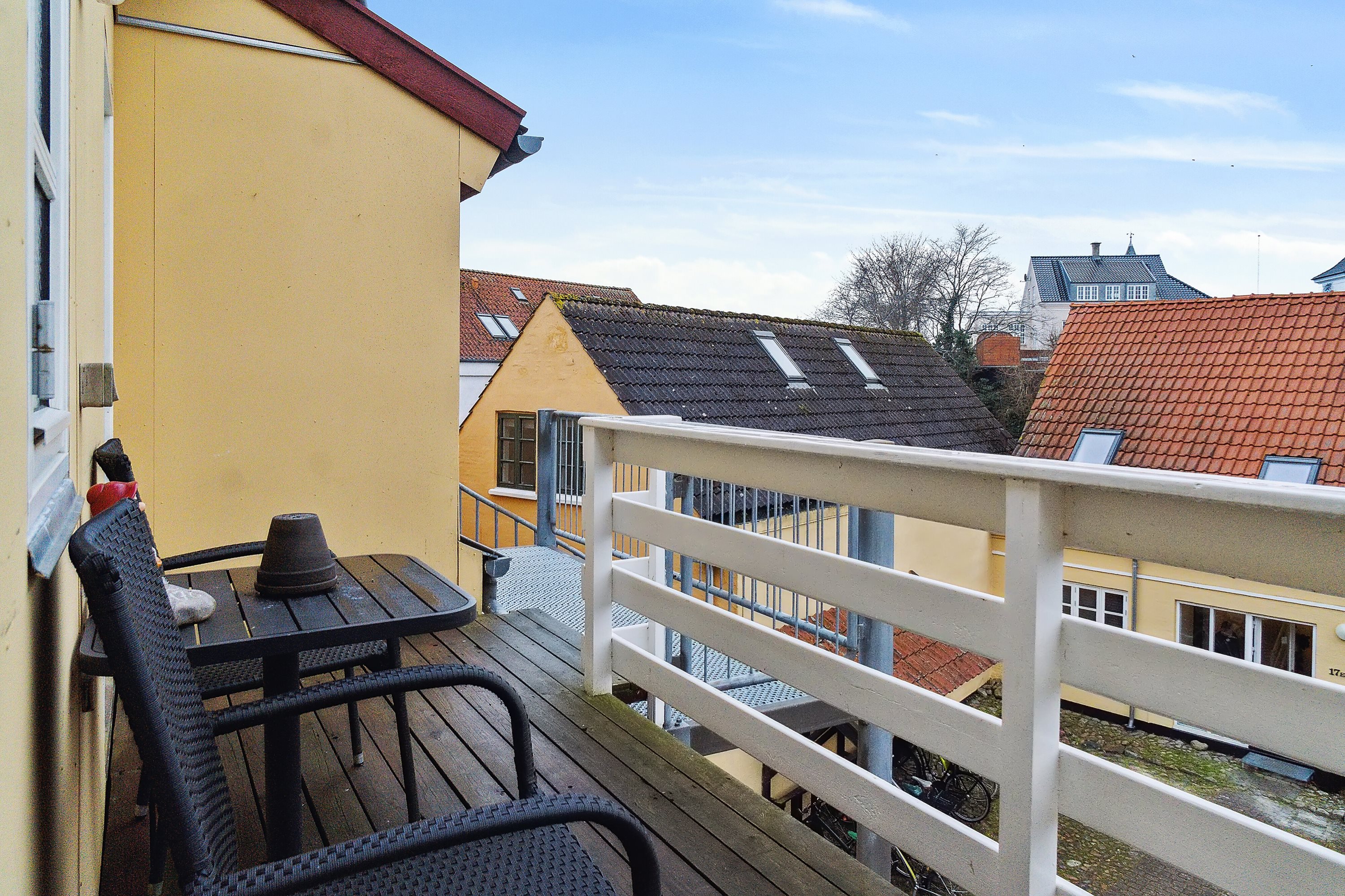 Fremhævet altan billede i fuldskærmstilstand. Billede af Havnegade 17C, 2. tv., 3600 Frederikssund