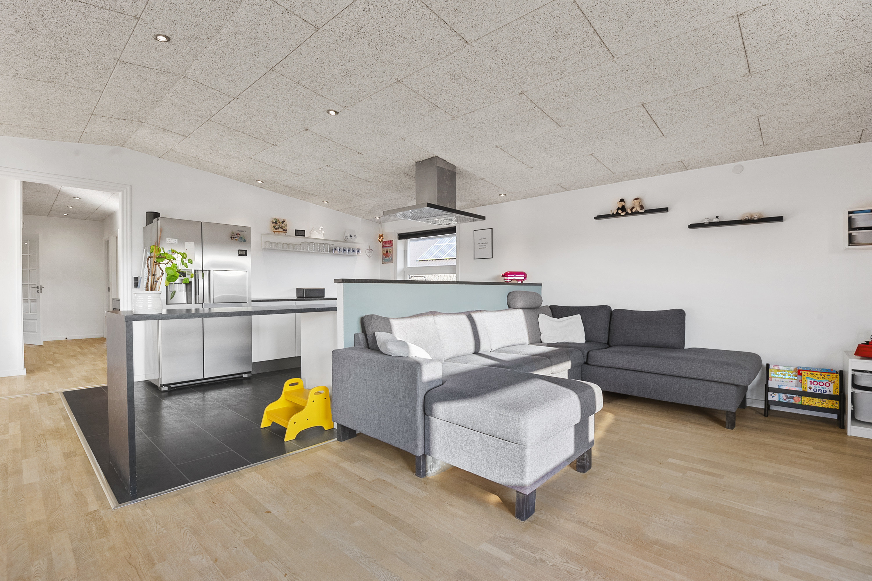 Fremhævet stue billede i fuldskærmstilstand. Billede af Spættevej 3, 6851 Janderup Vestj