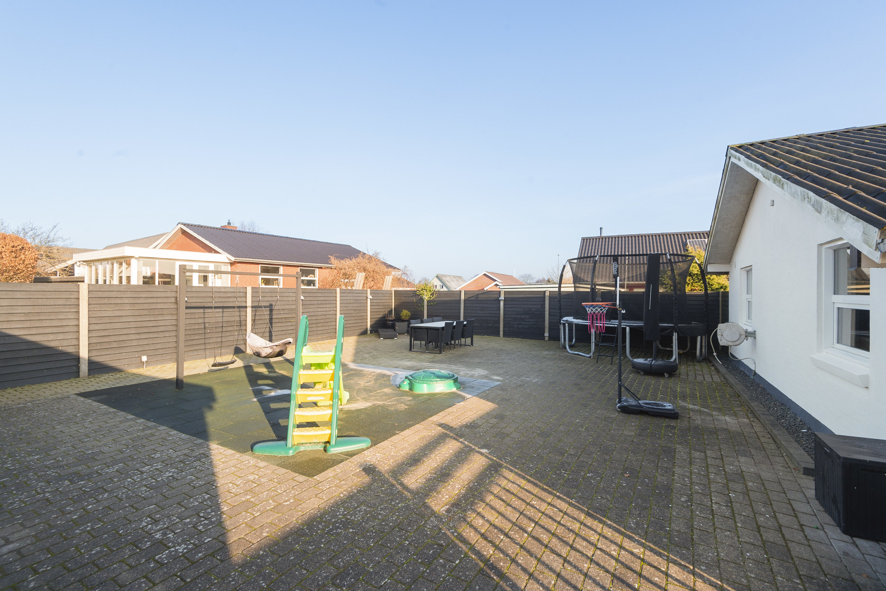 Fremhævet haven billede i fuldskærmstilstand. Billede af Spættevej 3, 6851 Janderup Vestj