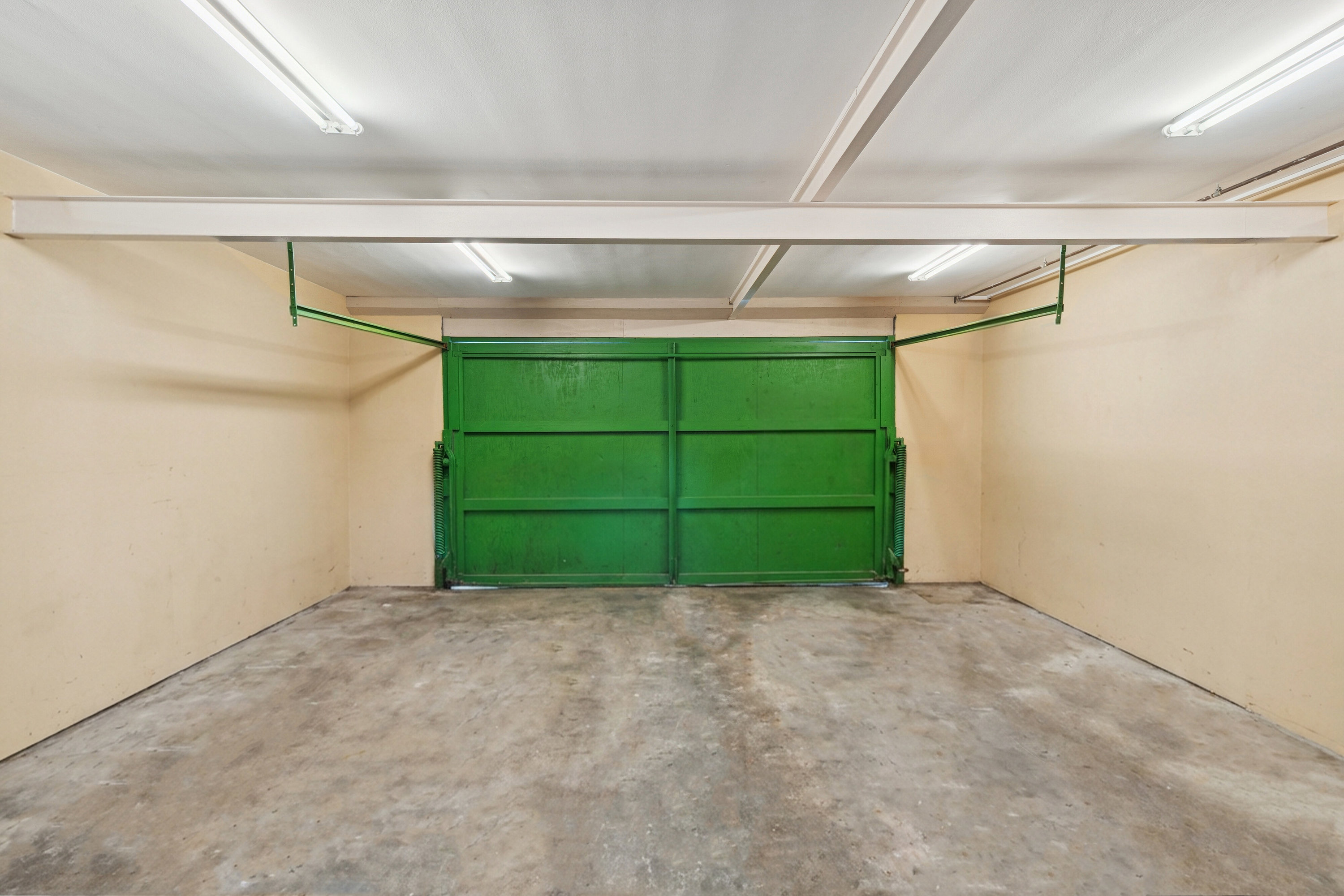 Fremhævet indendørs billede i fuldskærmstilstand. Billede af Priamos Alle 5, 2650 Hvidovre