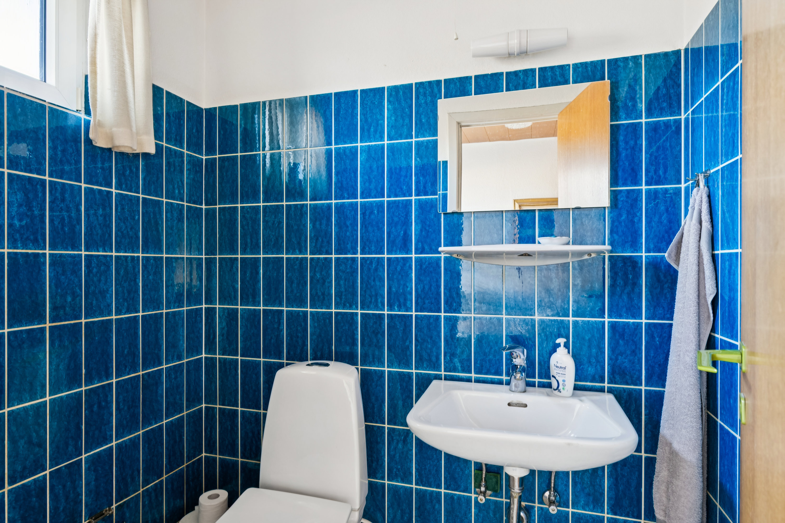 Fremhævet badeværelse billede i fuldskærmstilstand. Billede af Stadion Alle 10, 8963 Auning