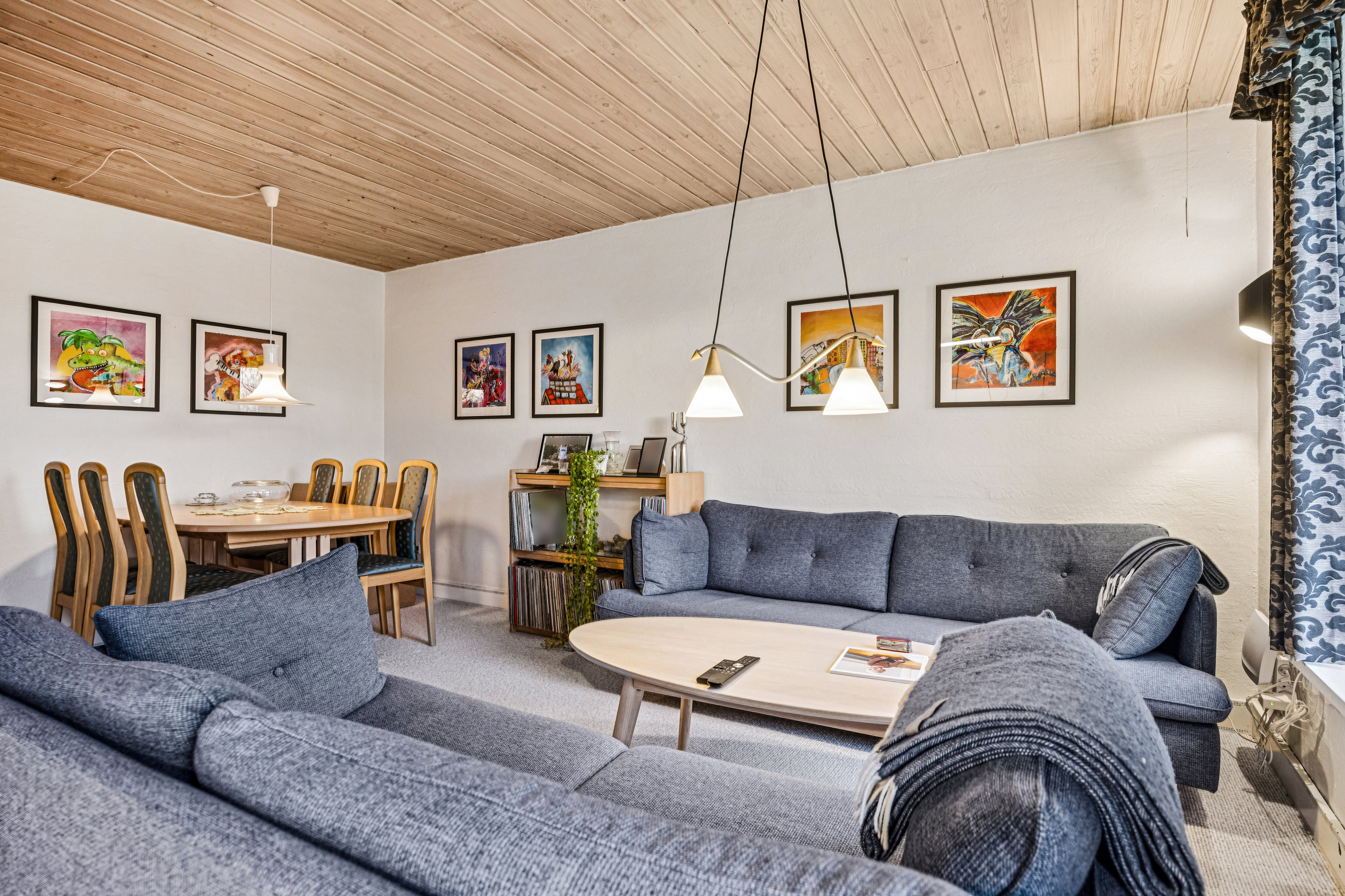 Fremhævet stue billede i fuldskærmstilstand. Billede af J P Pedersensvej 7, Biersted, 9440 Aabybro