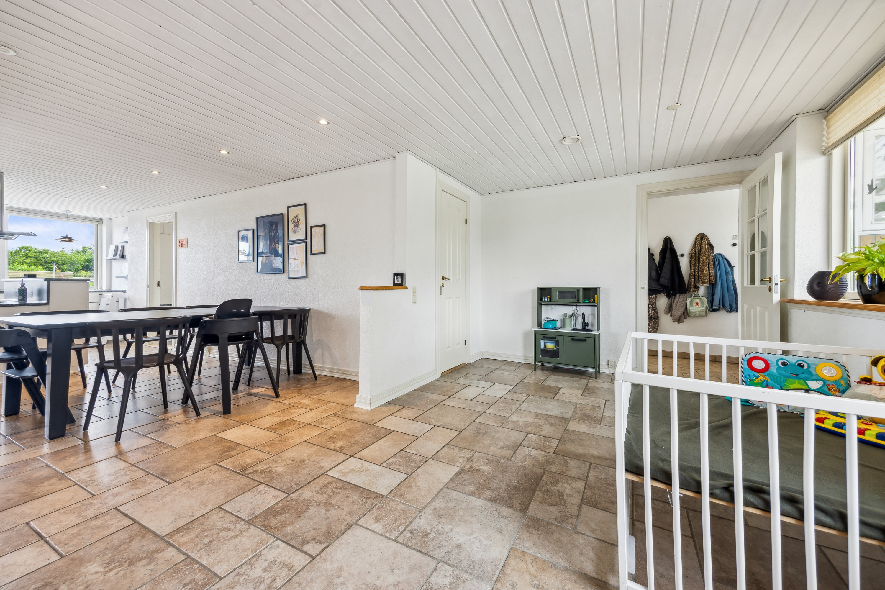 Fremhævet køkkenalrum billede i fuldskærmstilstand. Billede af Fresiavej 6, 9800 Hjørring