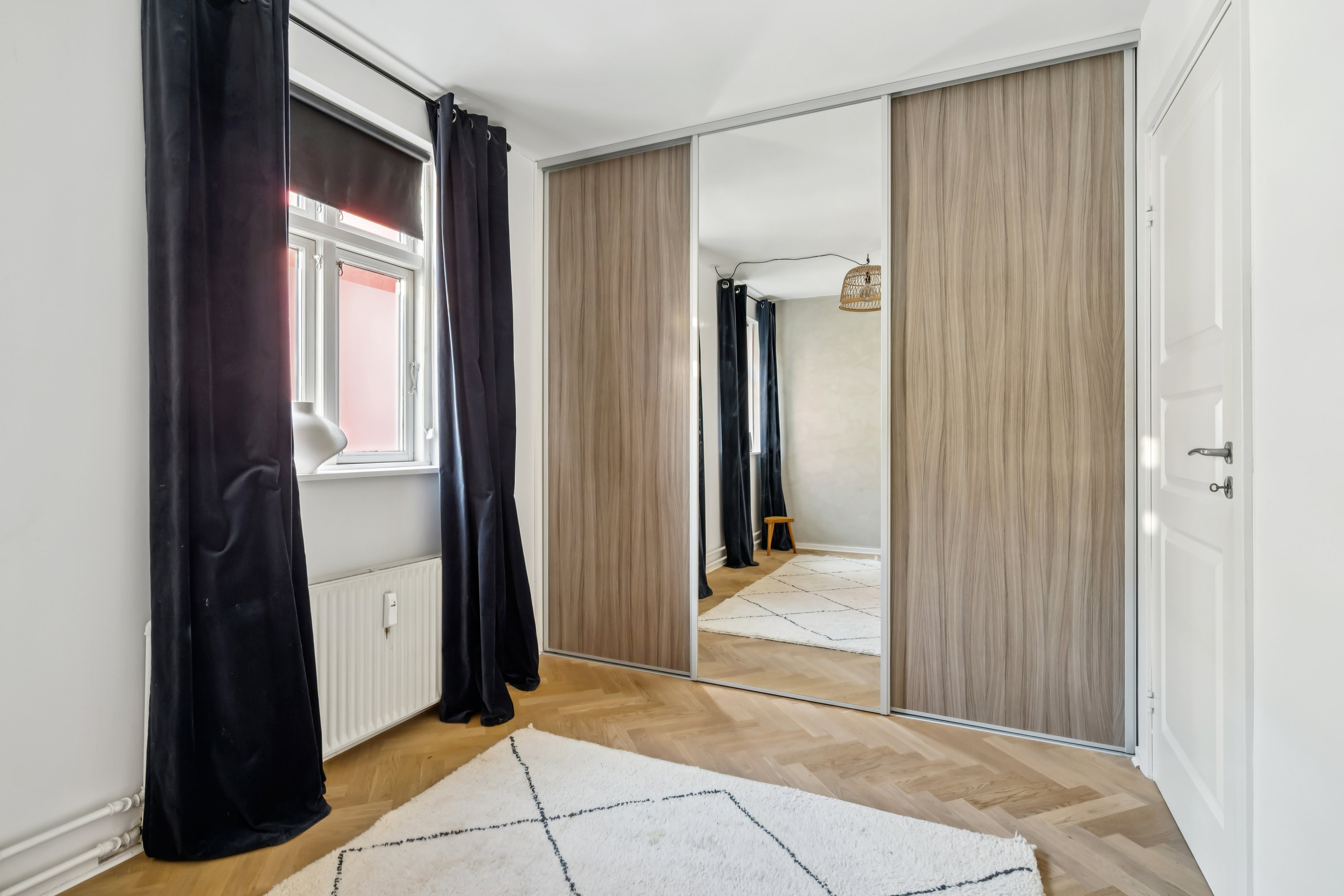 Fremhævet gang billede i fuldskærmstilstand. Billede af Kærlighedsstien 5+5A, 8000 Aarhus C