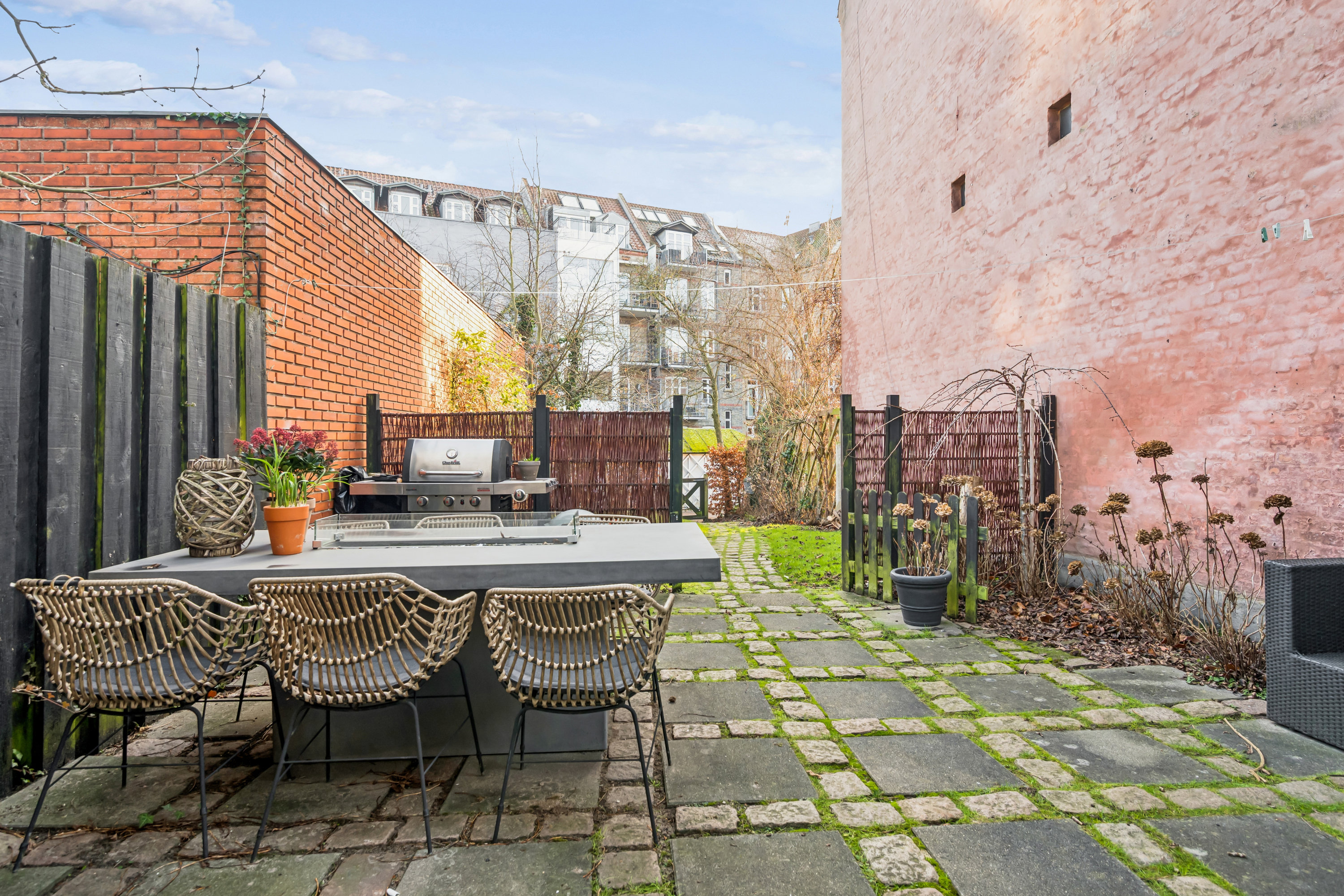 Fremhævet terrasse billede i fuldskærmstilstand. Billede af Kærlighedsstien 5+5A, 8000 Aarhus C