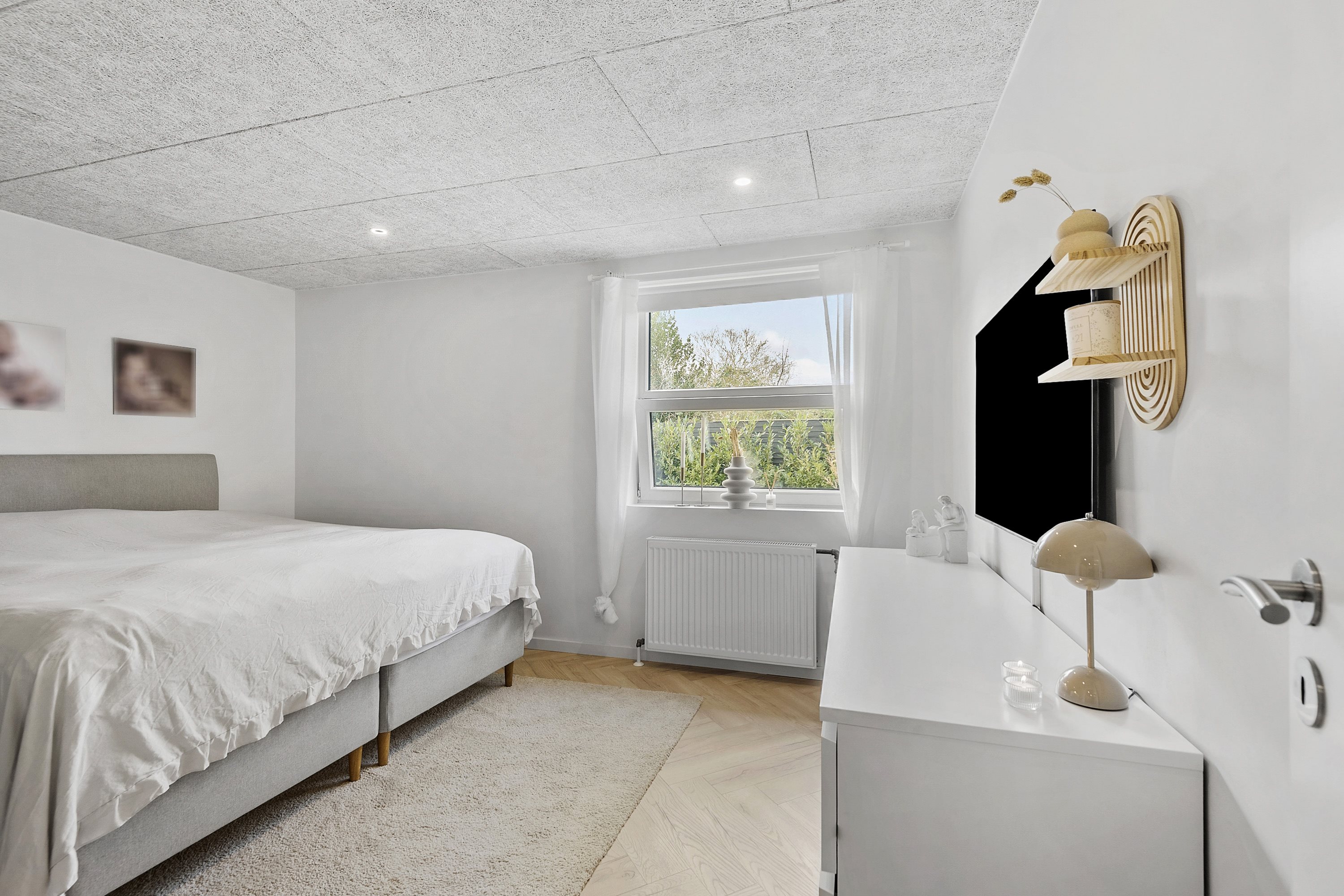 Fremhævet soveværelse billede i fuldskærmstilstand. Billede af Præstevangen 19, Bryndum, 6715 Esbjerg N