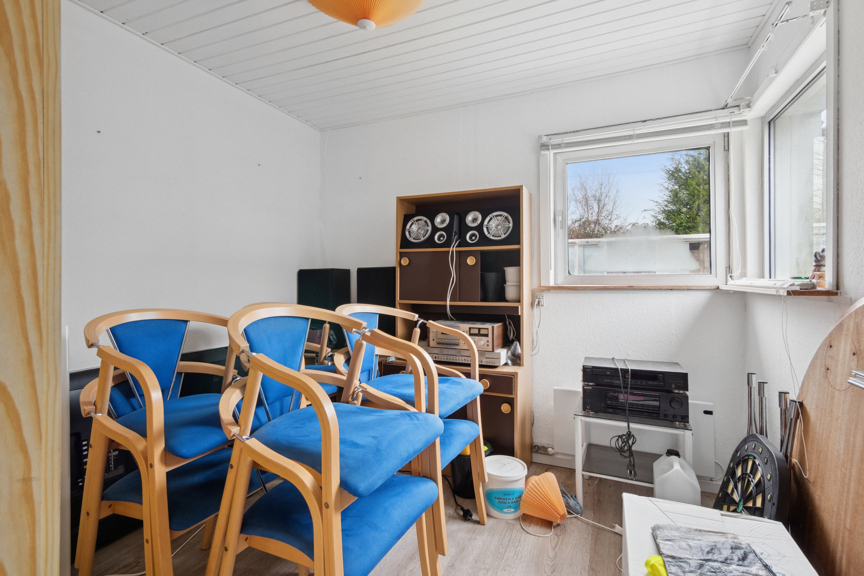 Fremhævet stue billede i fuldskærmstilstand. Billede af Liselundsvej 11, 2665 Vallensbæk Strand