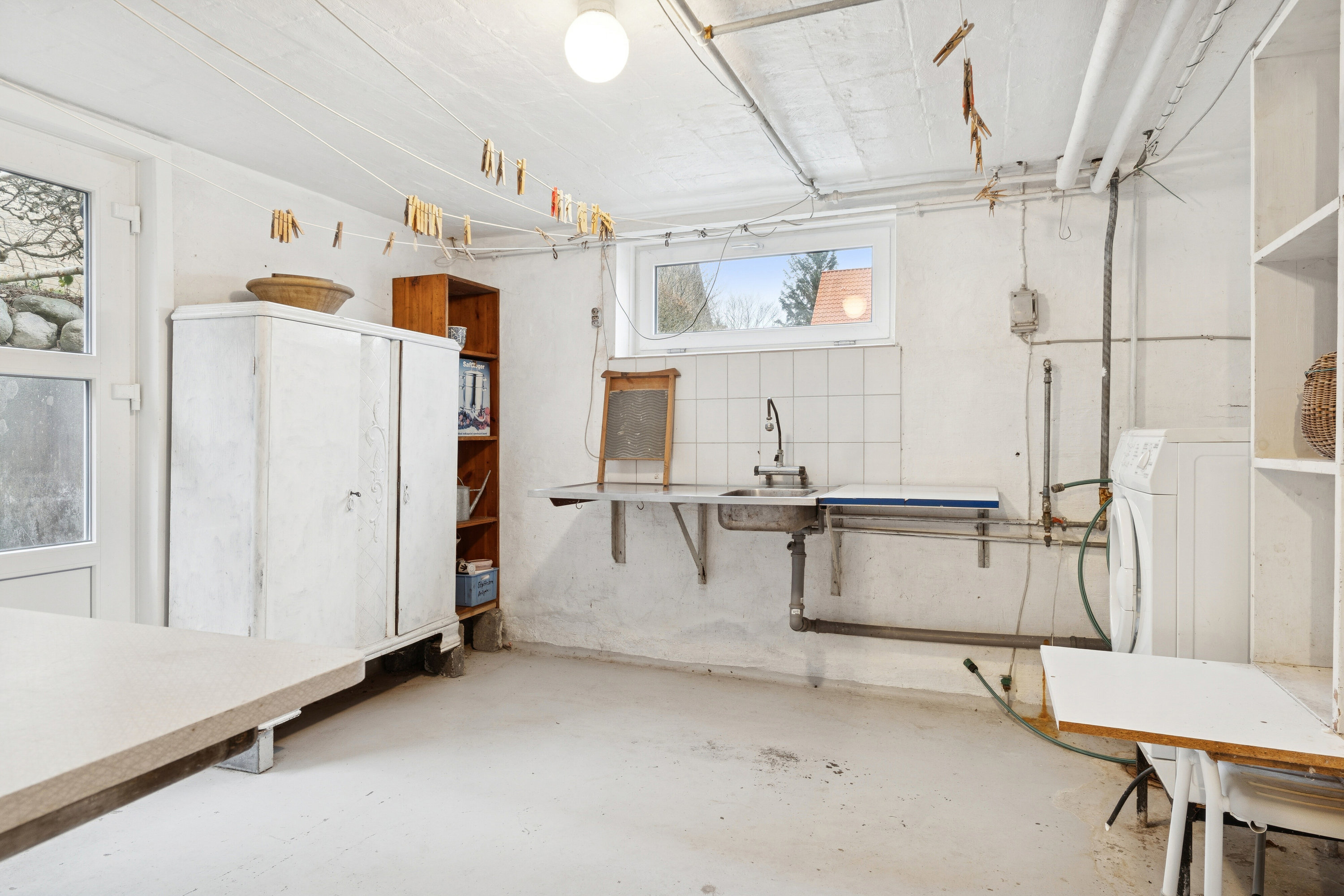 Fremhævet kælder billede i fuldskærmstilstand. Billede af Kærvej 20, 9800 Hjørring