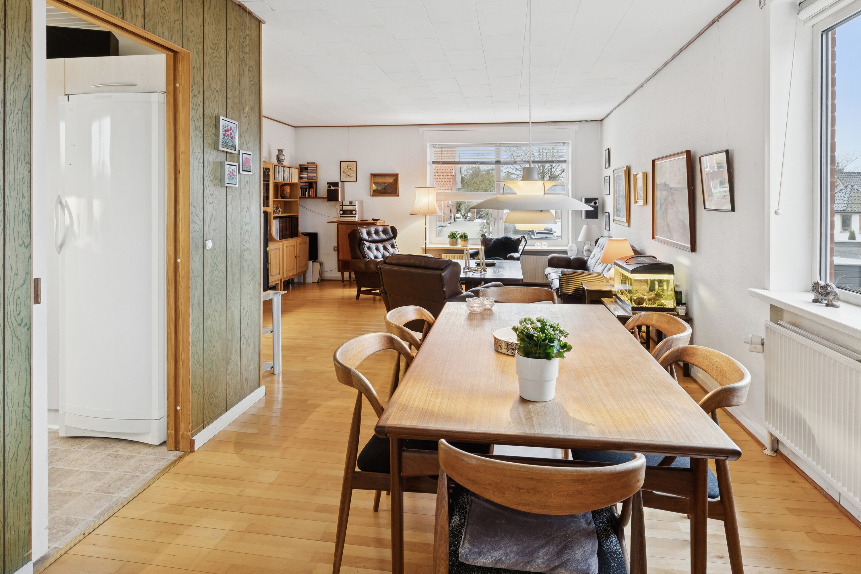 Fremhævet spisestue billede i fuldskærmstilstand. Billede af Kærvej 20, 9800 Hjørring