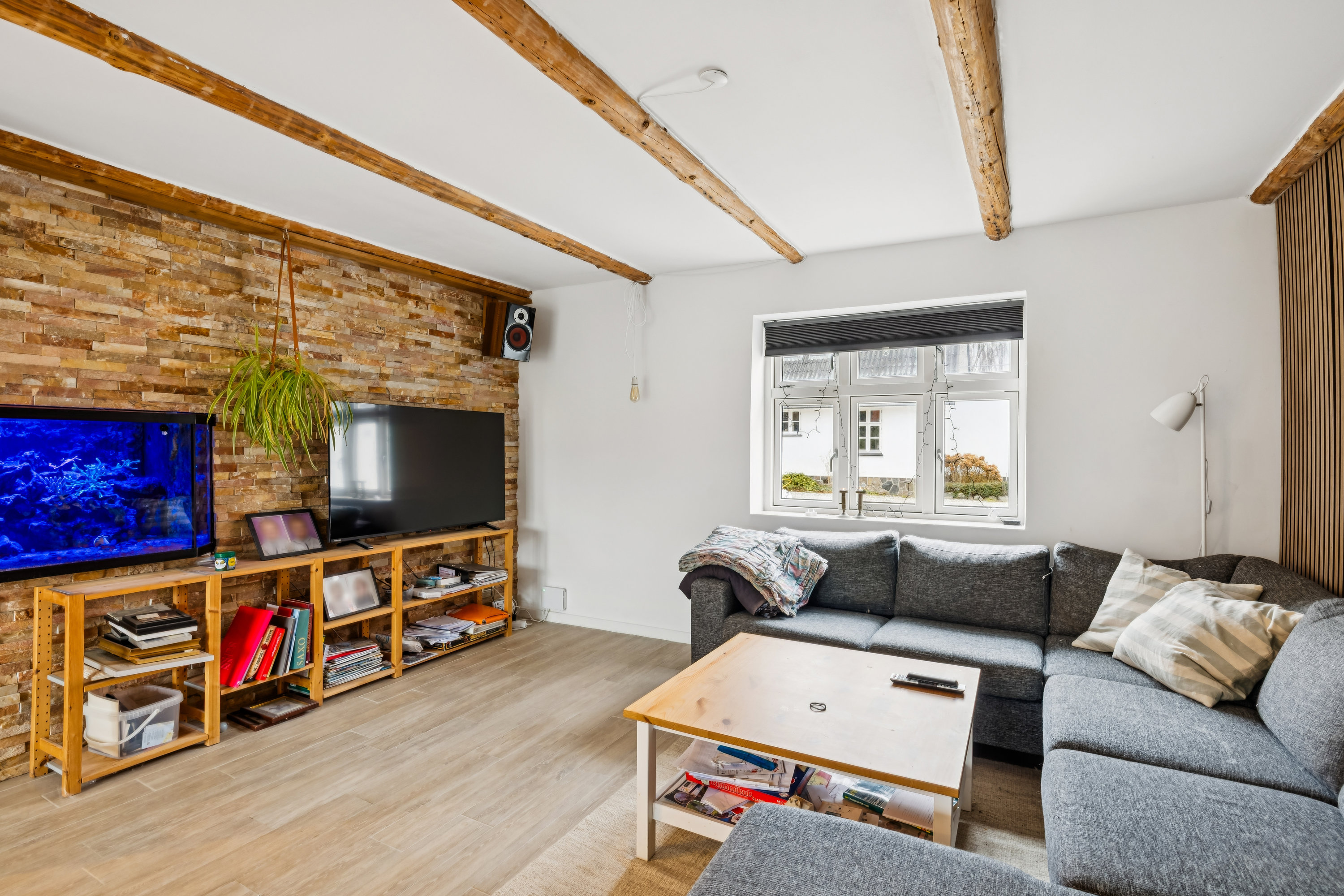 Fremhævet stue billede i fuldskærmstilstand. Billede af Møllegården 5, Løgten, 8541 Skødstrup