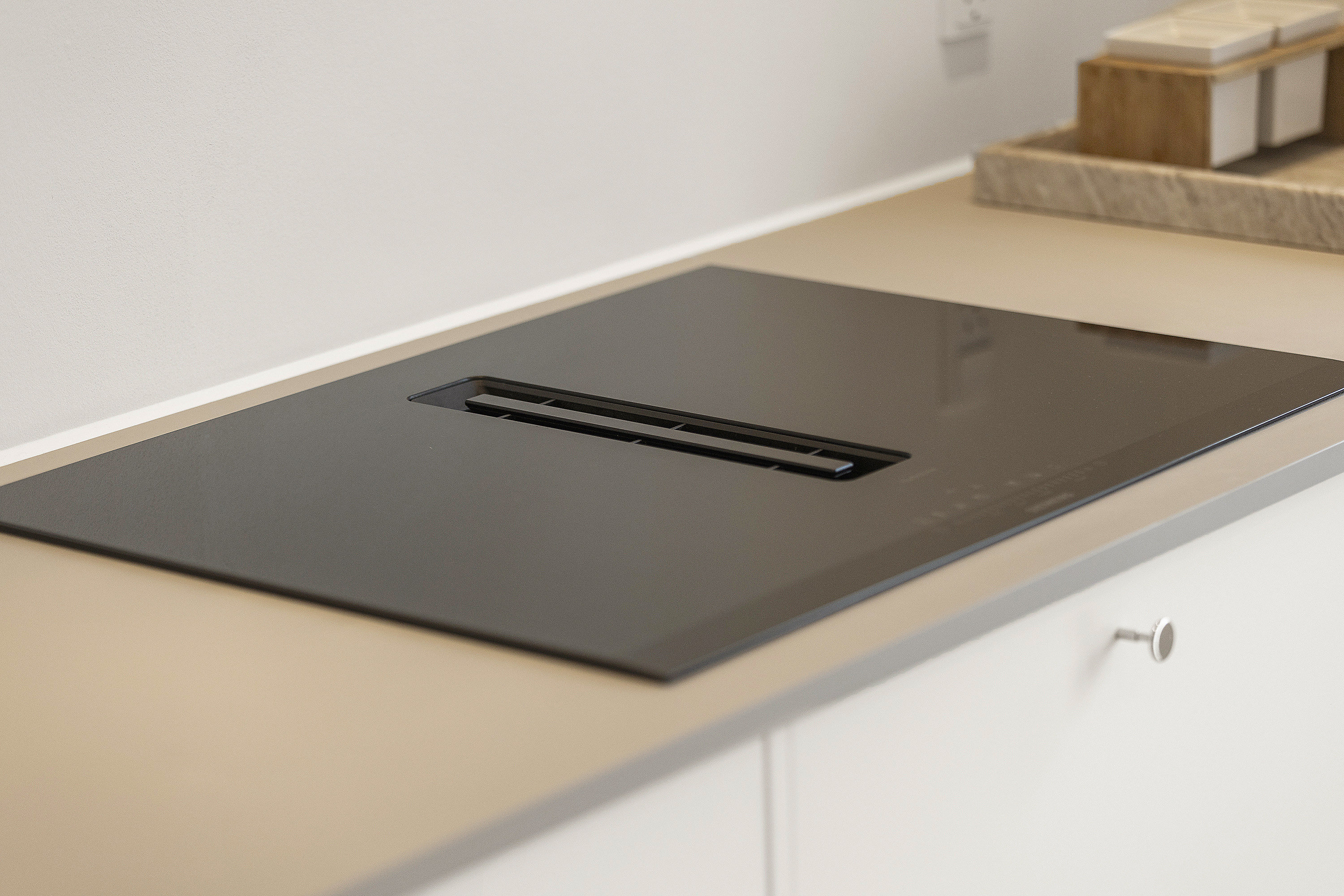 Fremhævet køkken billede i fuldskærmstilstand. Billede af Rugårdsvej 775, 5462 Morud