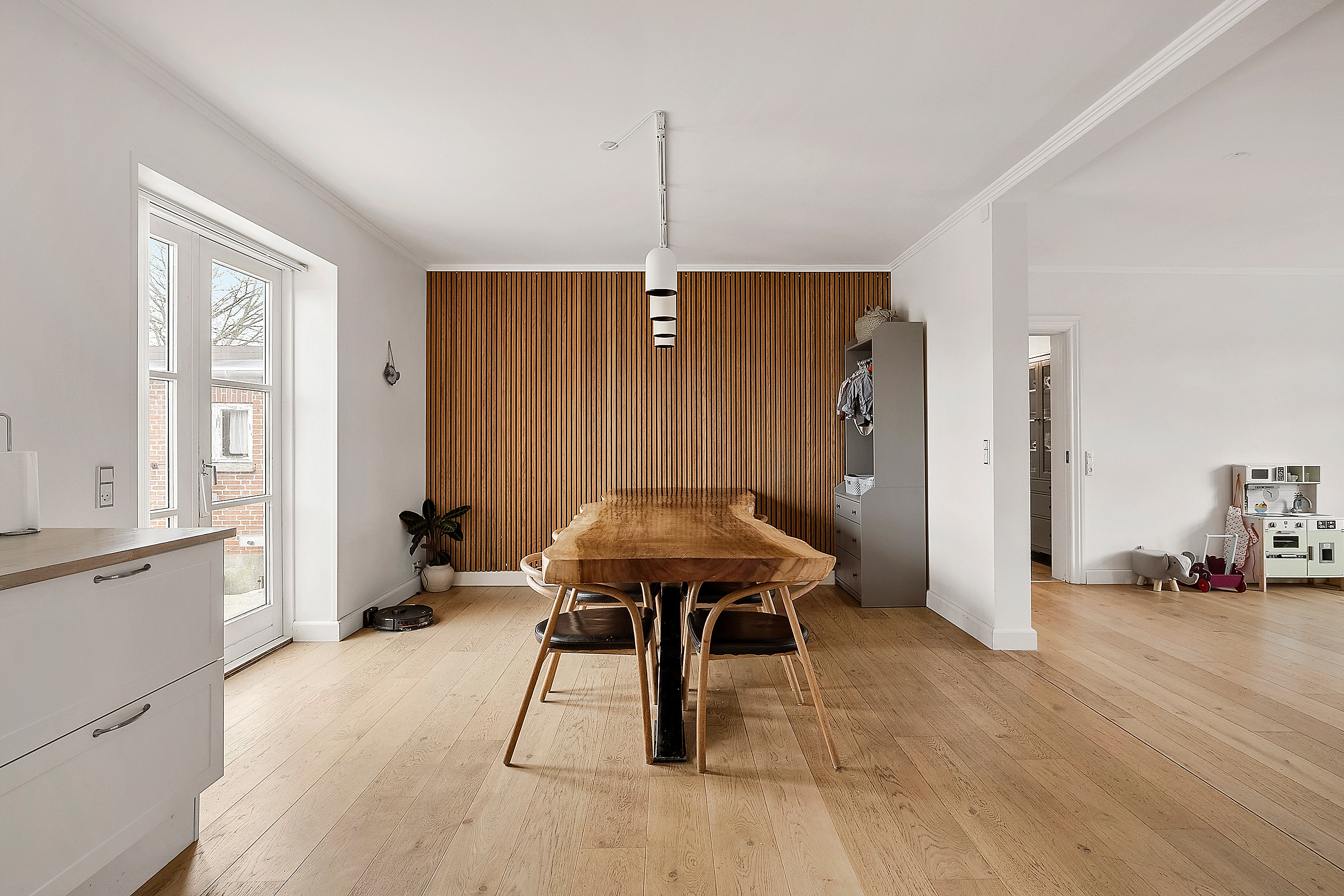 Miniaturebillede 2: køkken alrum. Billede af Lille Egedevej 50, Lille Egede, 4220 Korsør