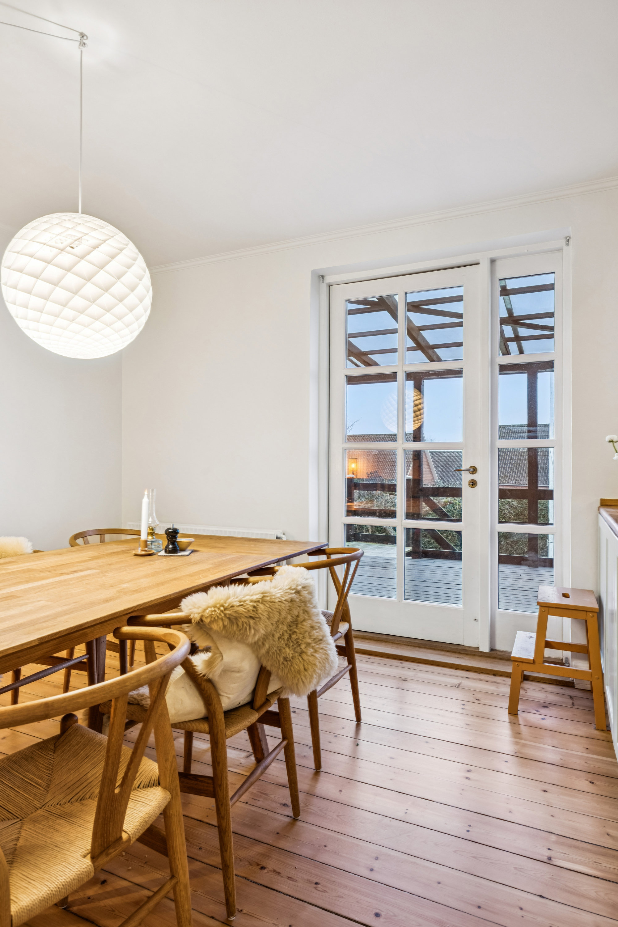 Fremhævet spisestue billede i fuldskærmstilstand. Billede af Molsvej 15, 8410 Rønde