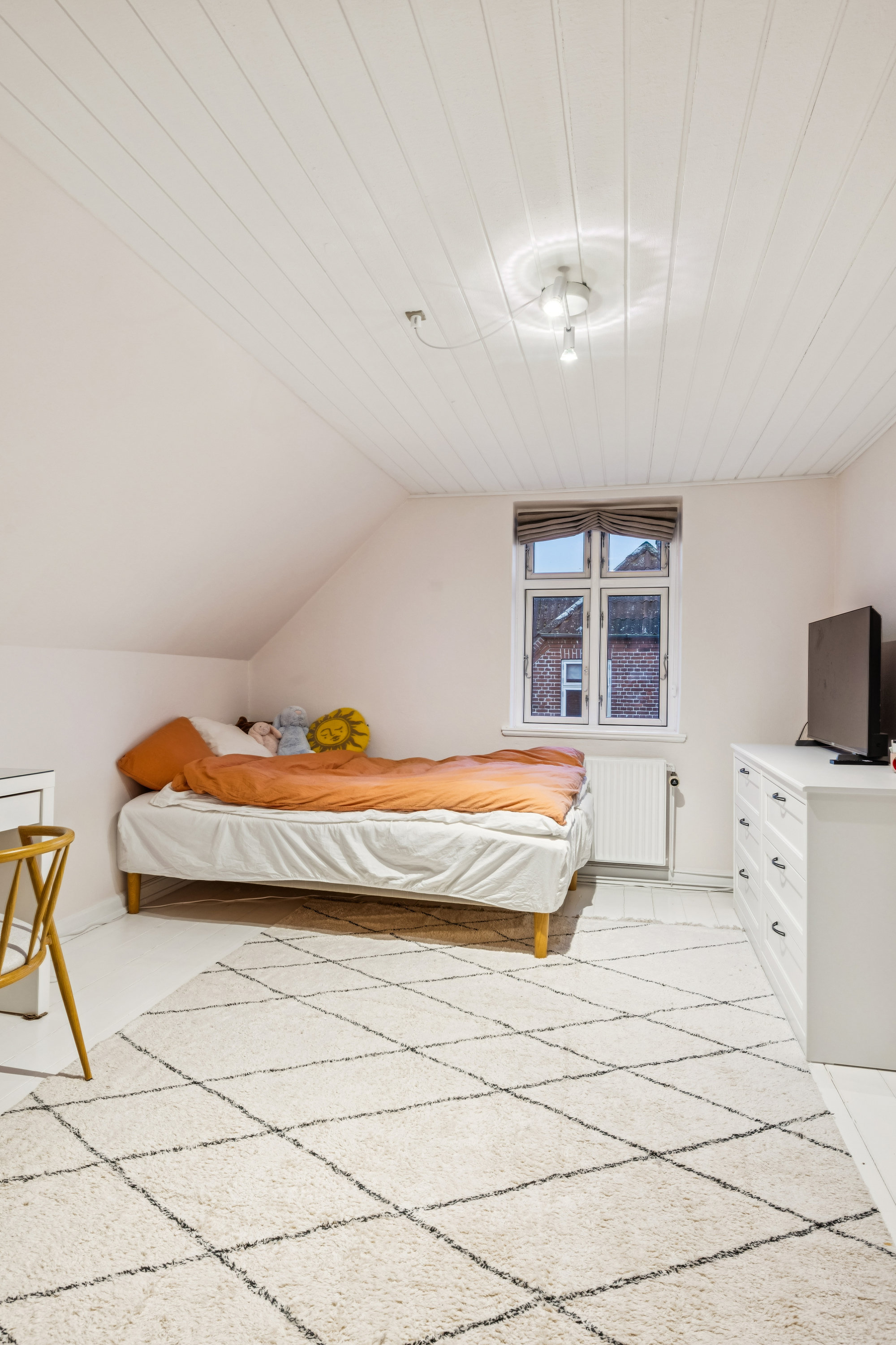 Fremhævet værelse billede i fuldskærmstilstand. Billede af Molsvej 15, 8410 Rønde