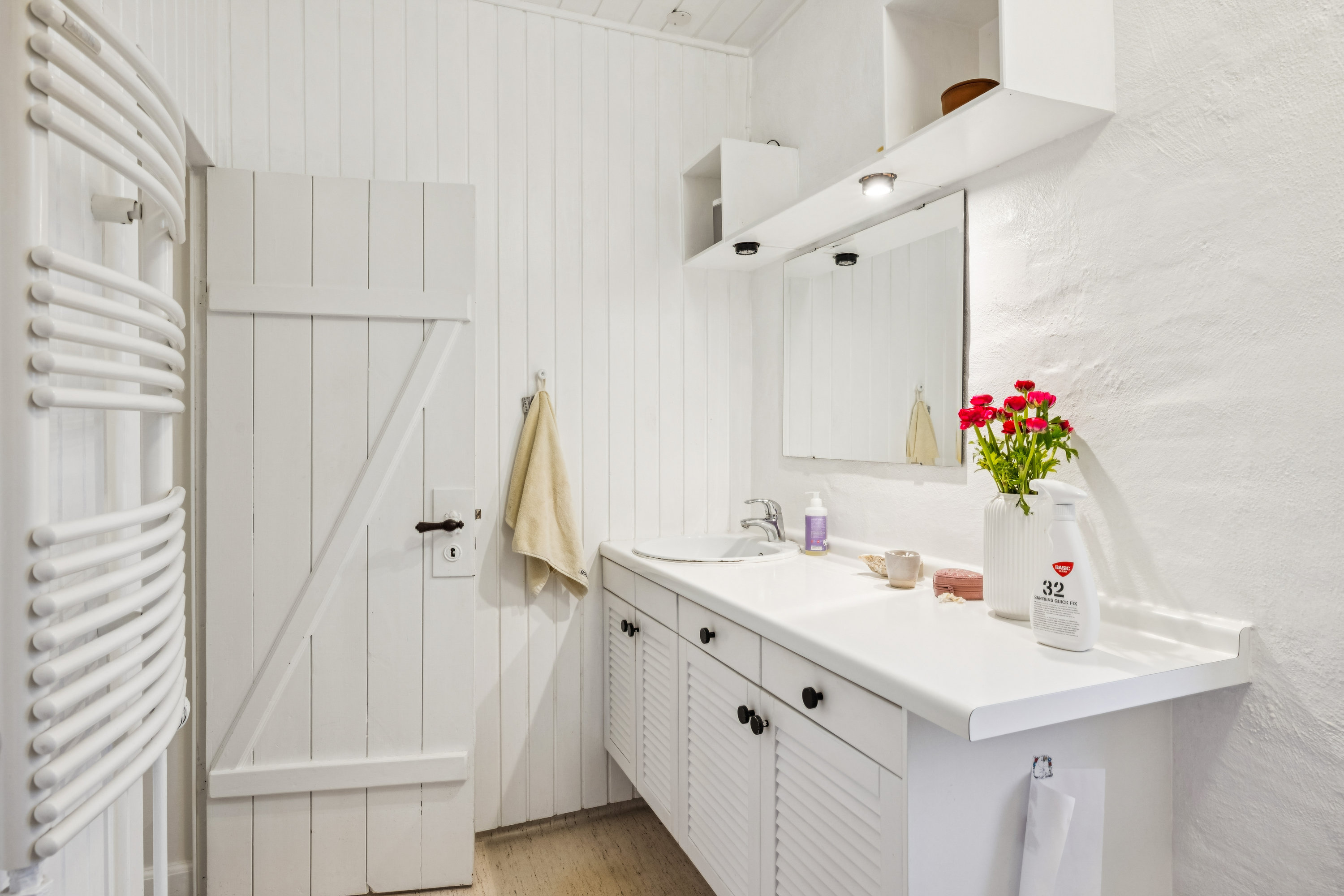 Fremhævet badeværelse billede i fuldskærmstilstand. Billede af Molsvej 15, 8410 Rønde