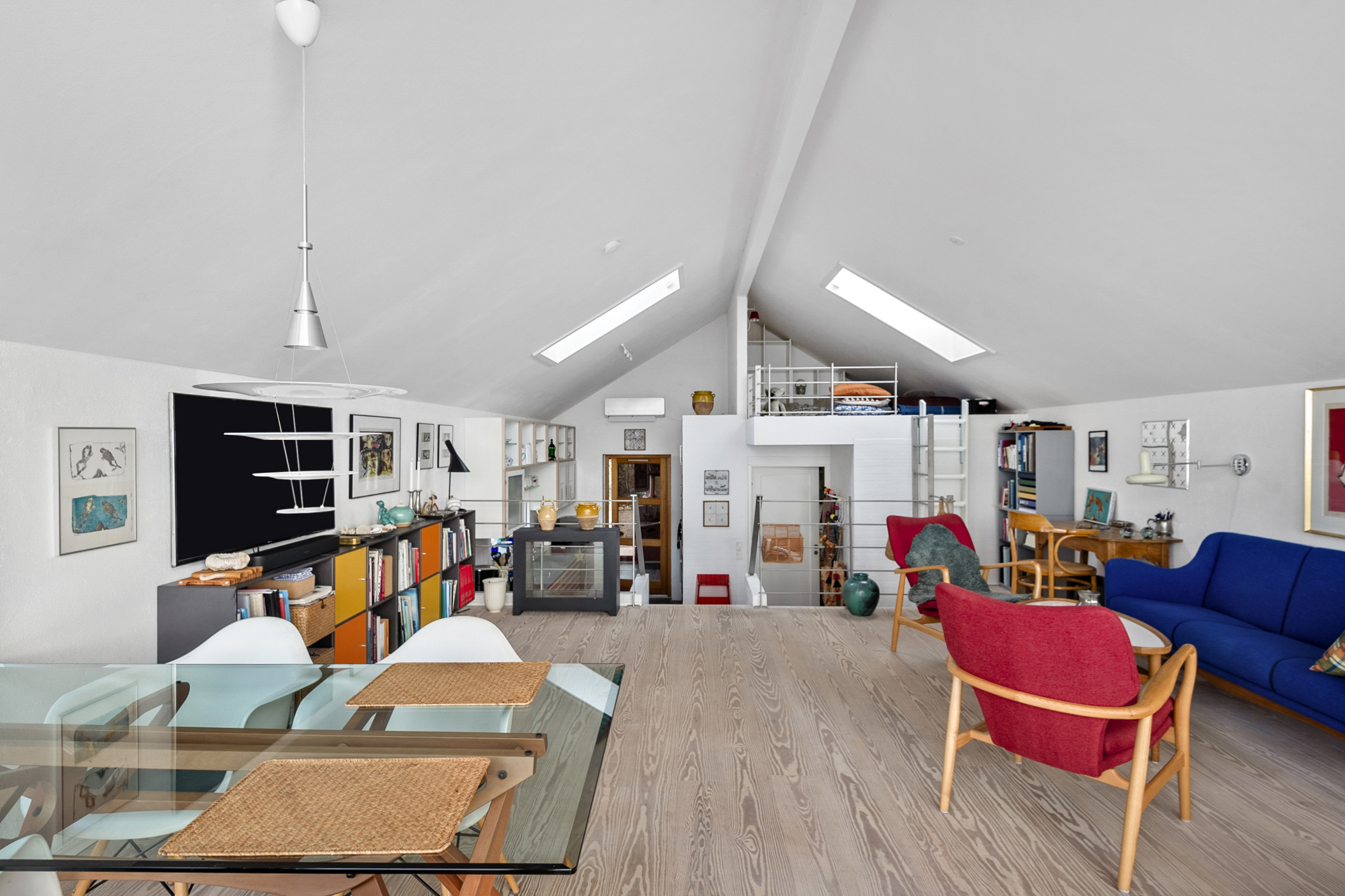 Fremhævet stue billede i fuldskærmstilstand. Billede af Sjelborgdalen 20, 6710 Esbjerg V