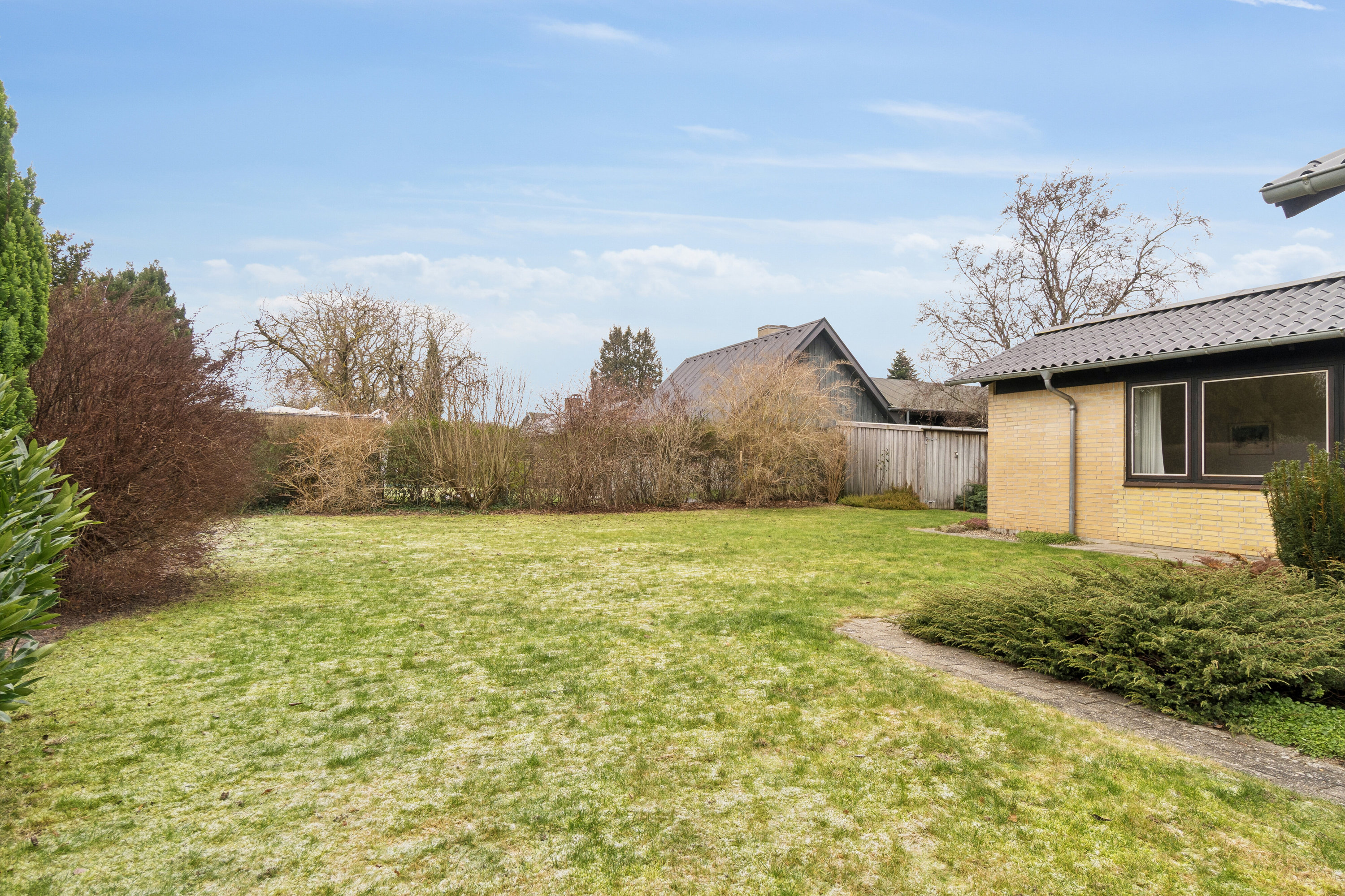 Fremhævet have billede i fuldskærmstilstand. Billede af Æblevej 6, 8270 Højbjerg