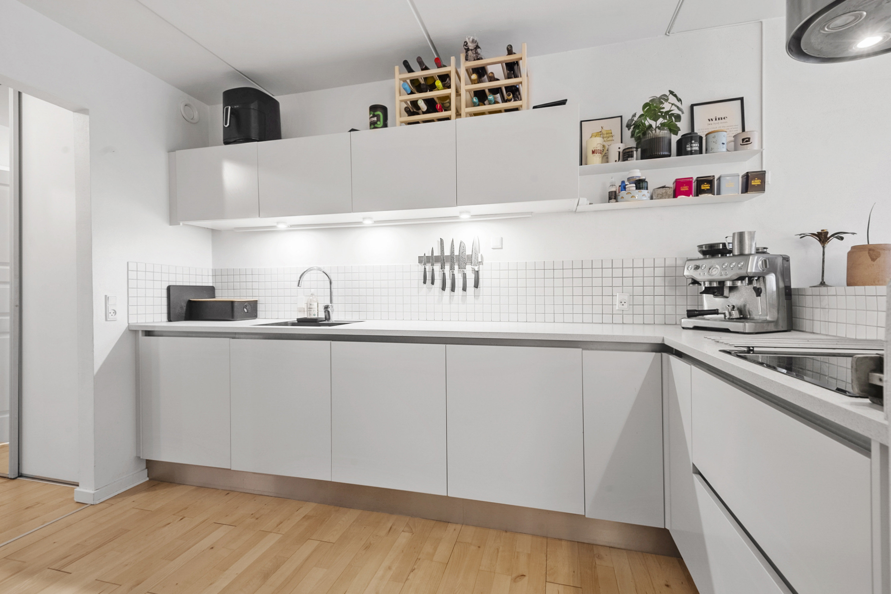 Fremhævet køkken billede i fuldskærmstilstand. Billede af Rørkjærsgade 16, 1. 113., 6700 Esbjerg