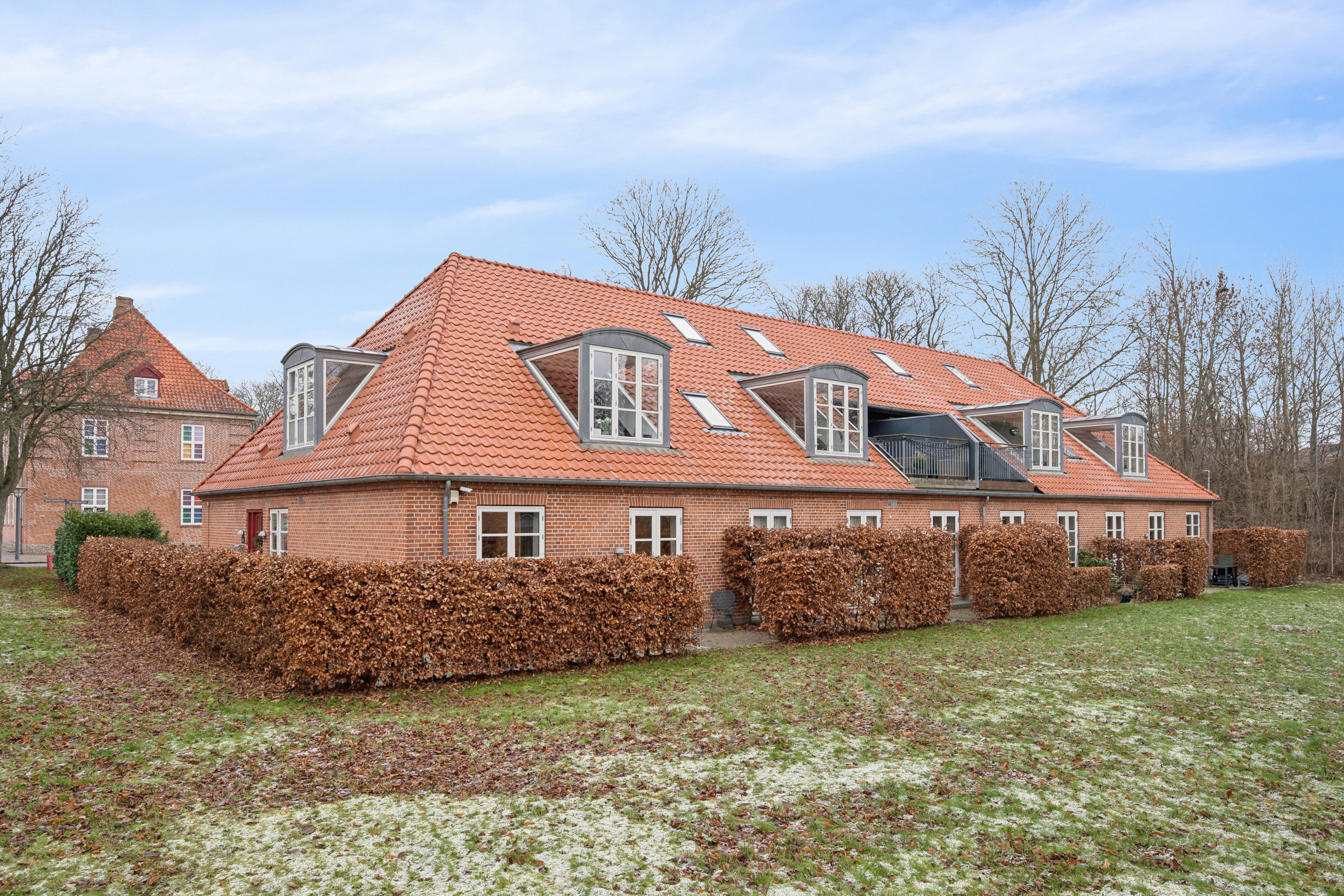 Fremhævet set fra haven billede i fuldskærmstilstand. Billede af Hovedporten 3E, st.., 2650 Hvidovre