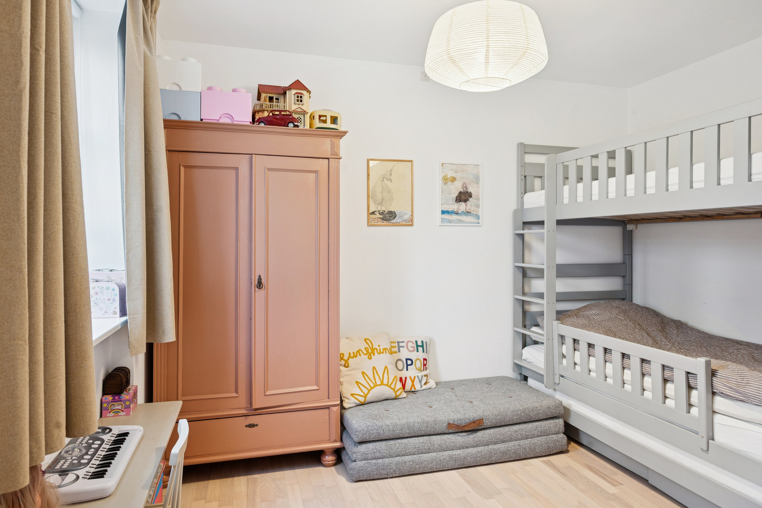 Fremhævet soveværelse billede i fuldskærmstilstand. Billede af Hovedporten 3E, st.., 2650 Hvidovre