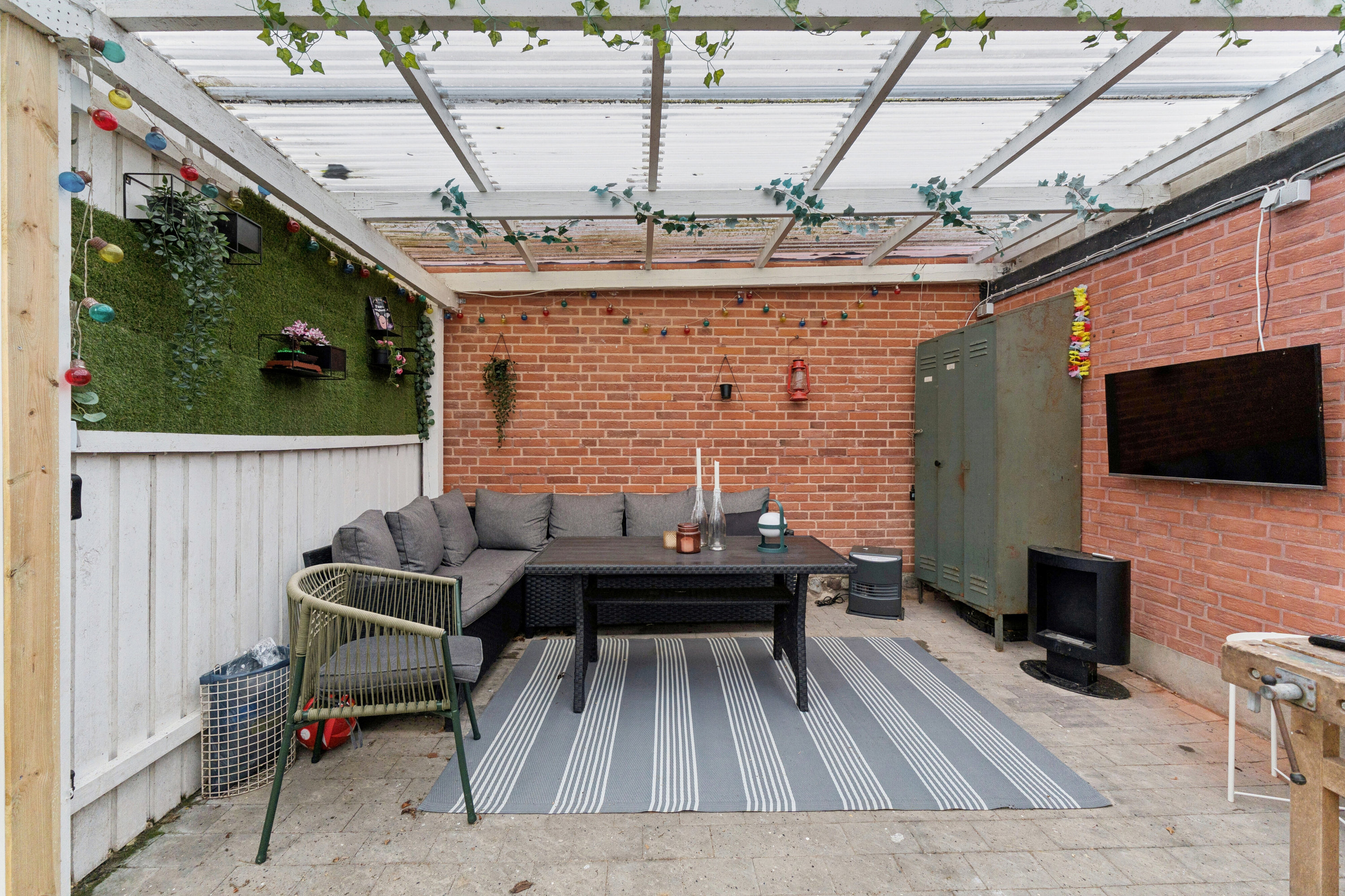 Fremhævet overdækket terrasse billede i fuldskærmstilstand. Billede af Bøgevej 10, 5800 Nyborg