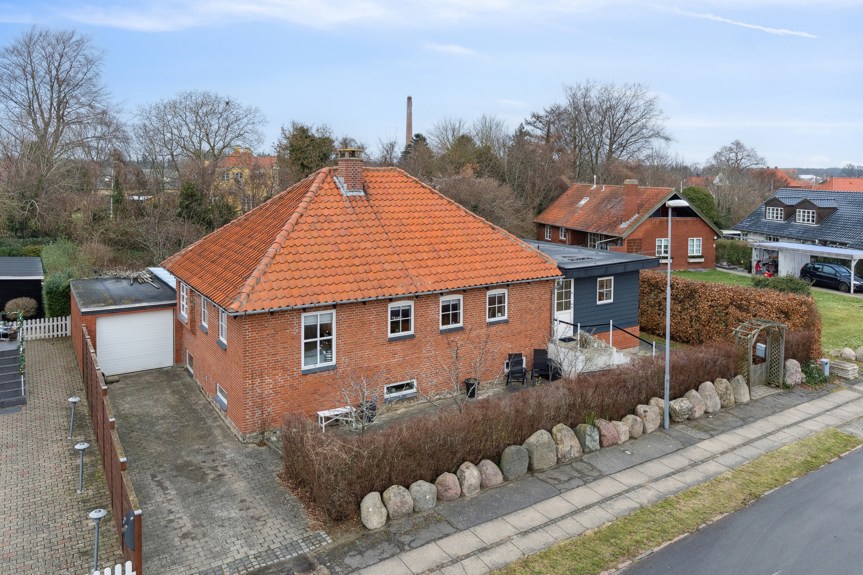 Fremhævet set fra vejen billede i fuldskærmstilstand. Billede af Bøgevej 10, 5800 Nyborg