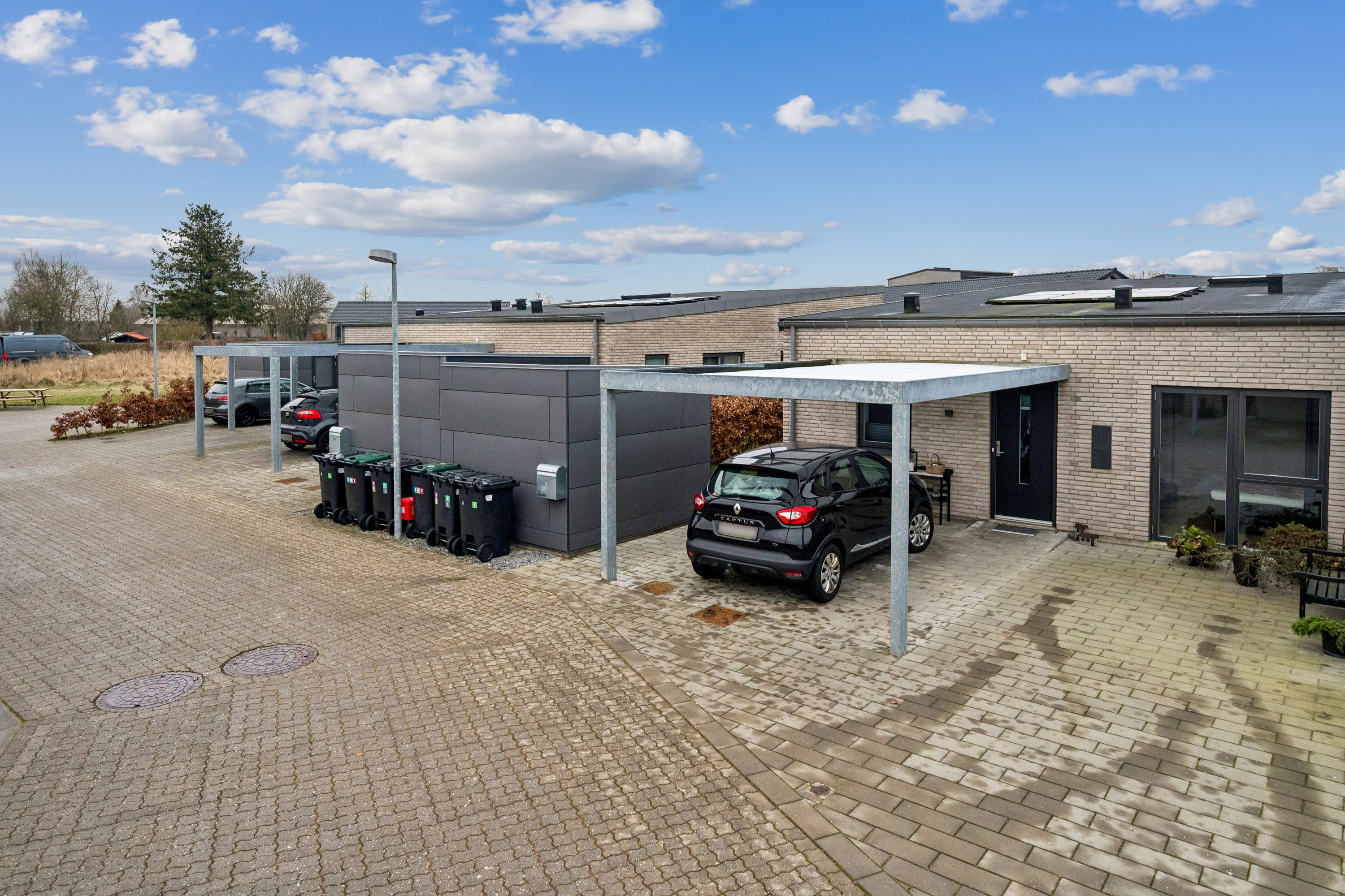 Fremhævet andet billede i fuldskærmstilstand. Billede af Ambolten 22, Norring, 8382 Hinnerup