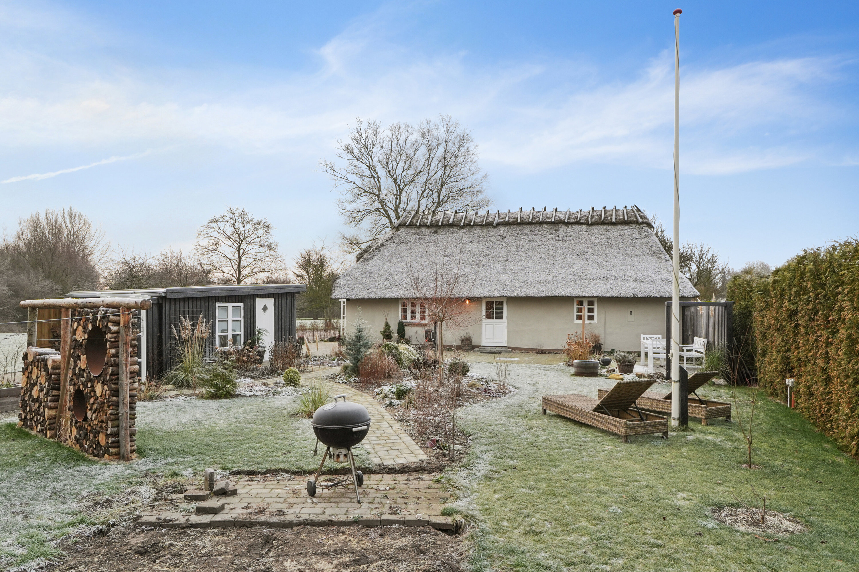 Miniaturebillede 1: set fra haven. Billede af Assensvej 173, Hillerslev, 5750 Ringe