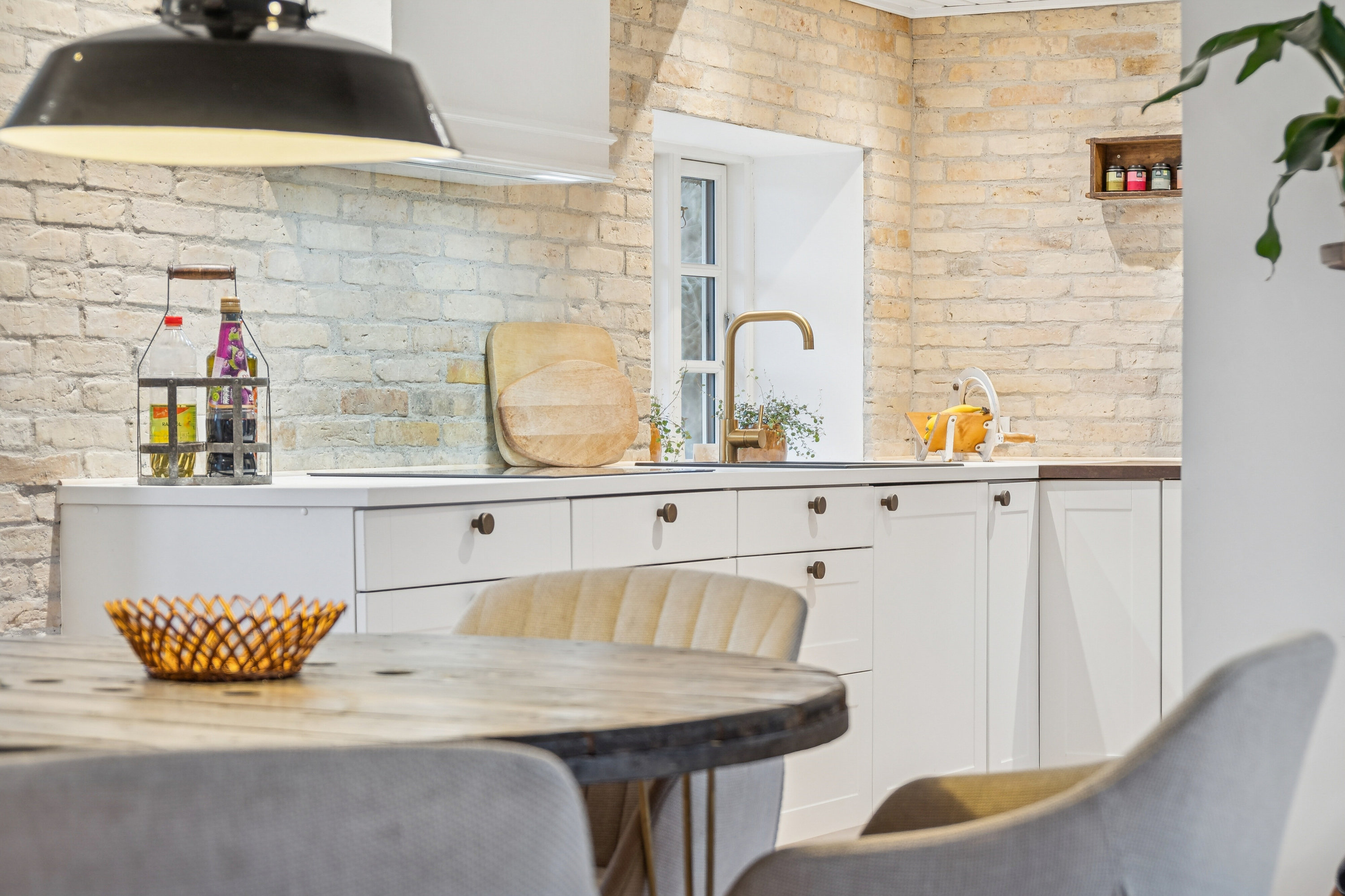 Fremhævet stue billede i fuldskærmstilstand. Billede af Assensvej 173, Hillerslev, 5750 Ringe