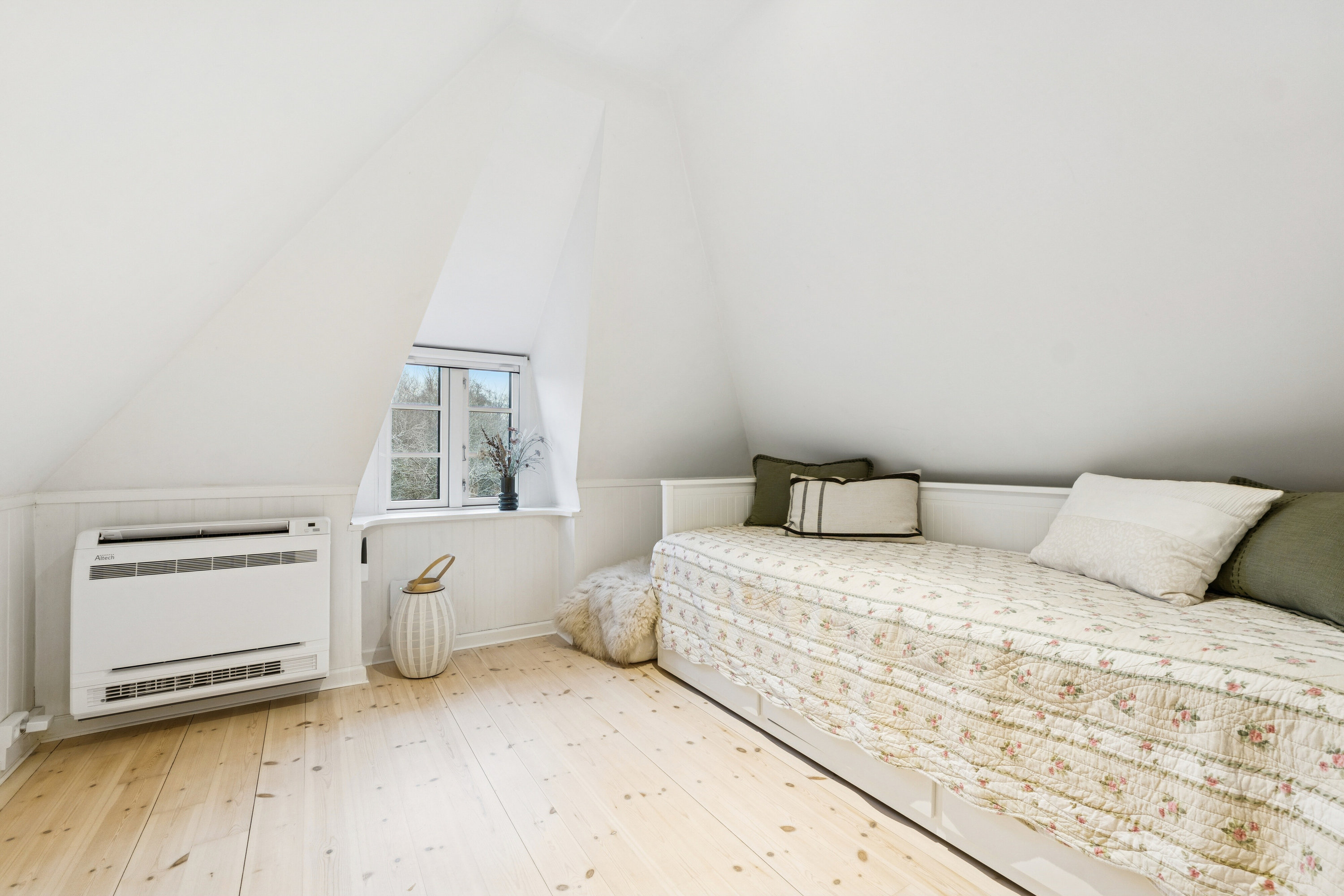 Fremhævet værelse billede i fuldskærmstilstand. Billede af Assensvej 173, Hillerslev, 5750 Ringe