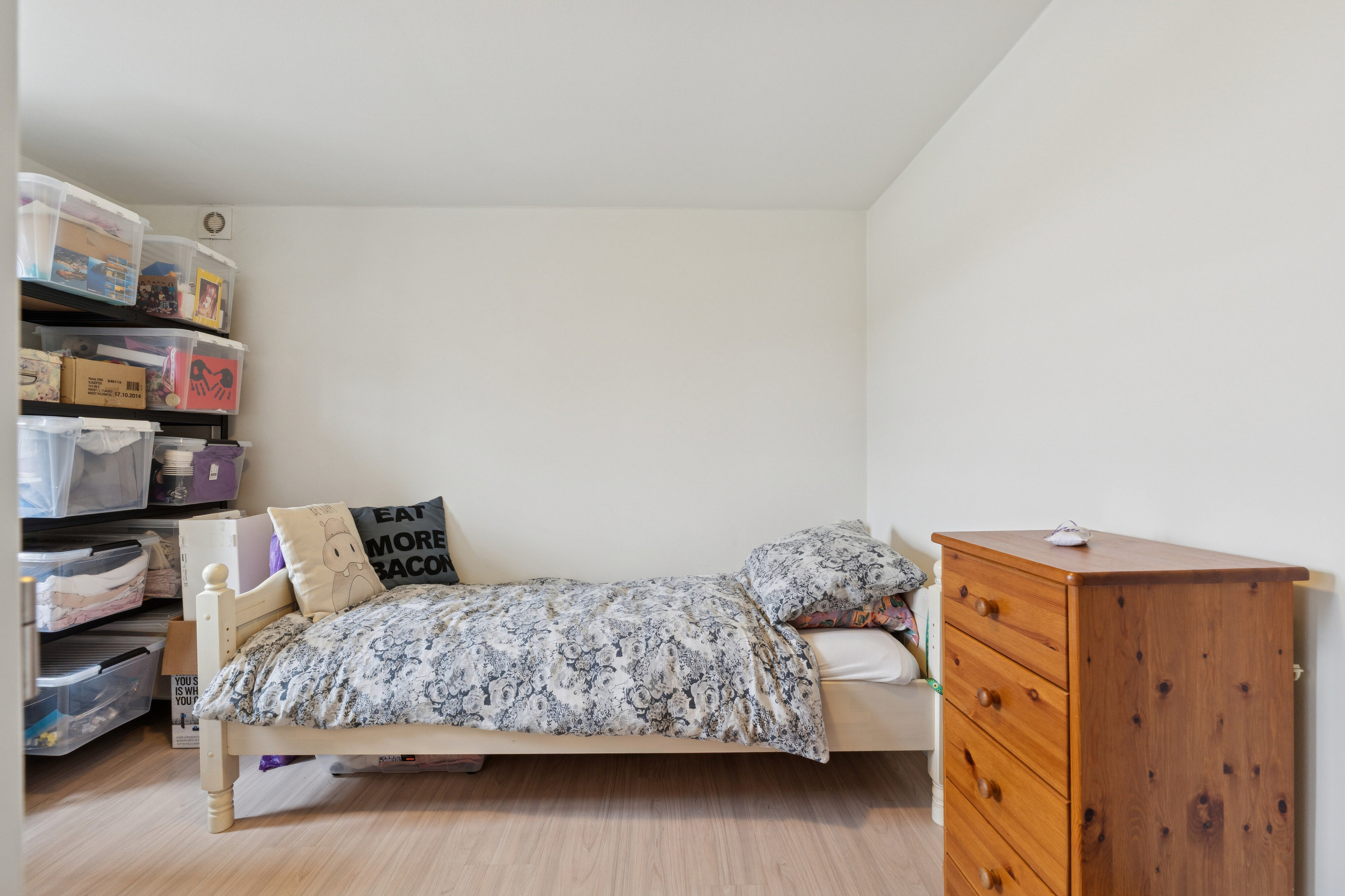 Fremhævet soveværelse billede i fuldskærmstilstand. Billede af Sognevej 21, 5884 Gudme