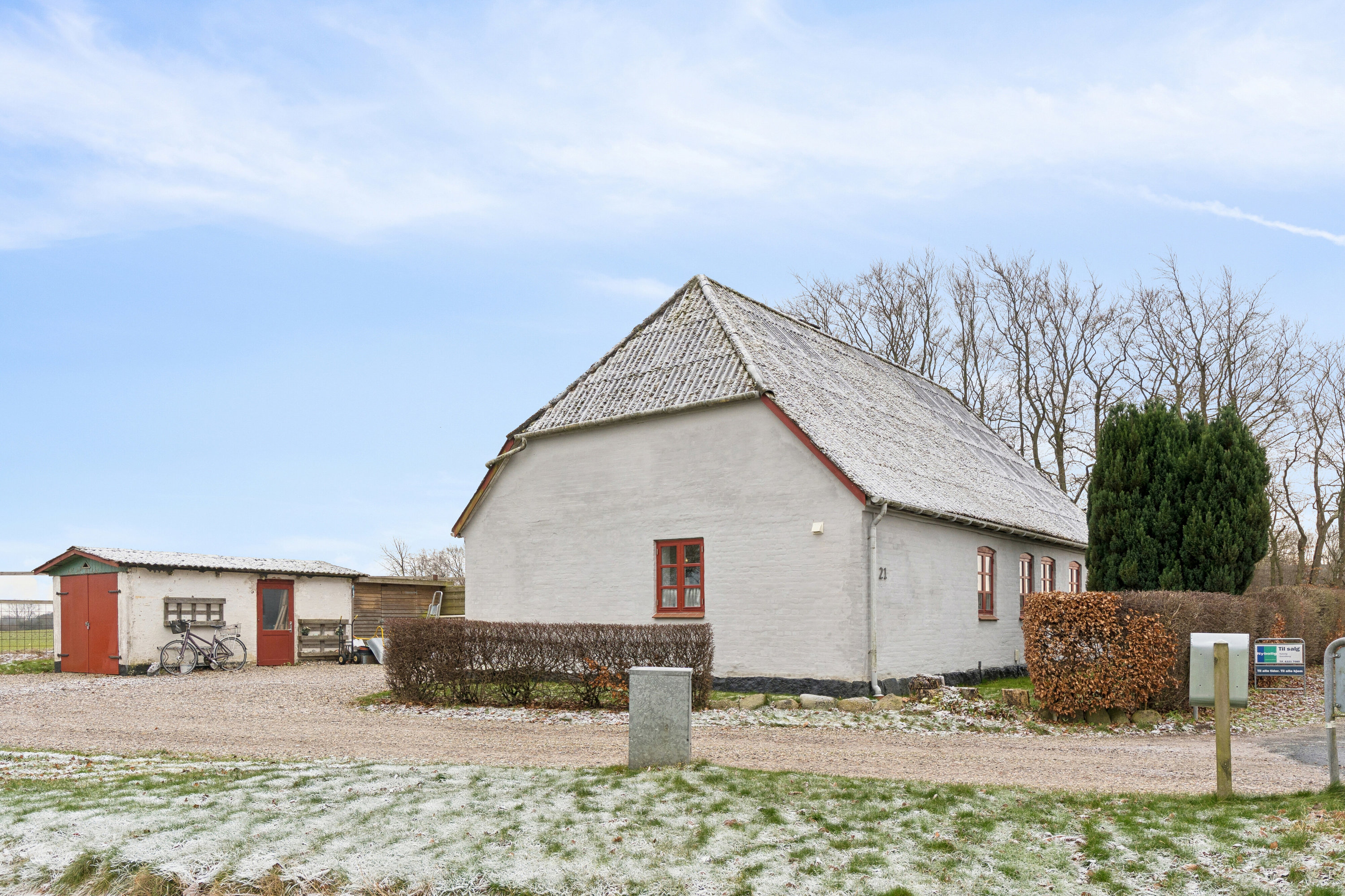 Fremhævet set fra haven billede i fuldskærmstilstand. Billede af Sognevej 21, 5884 Gudme